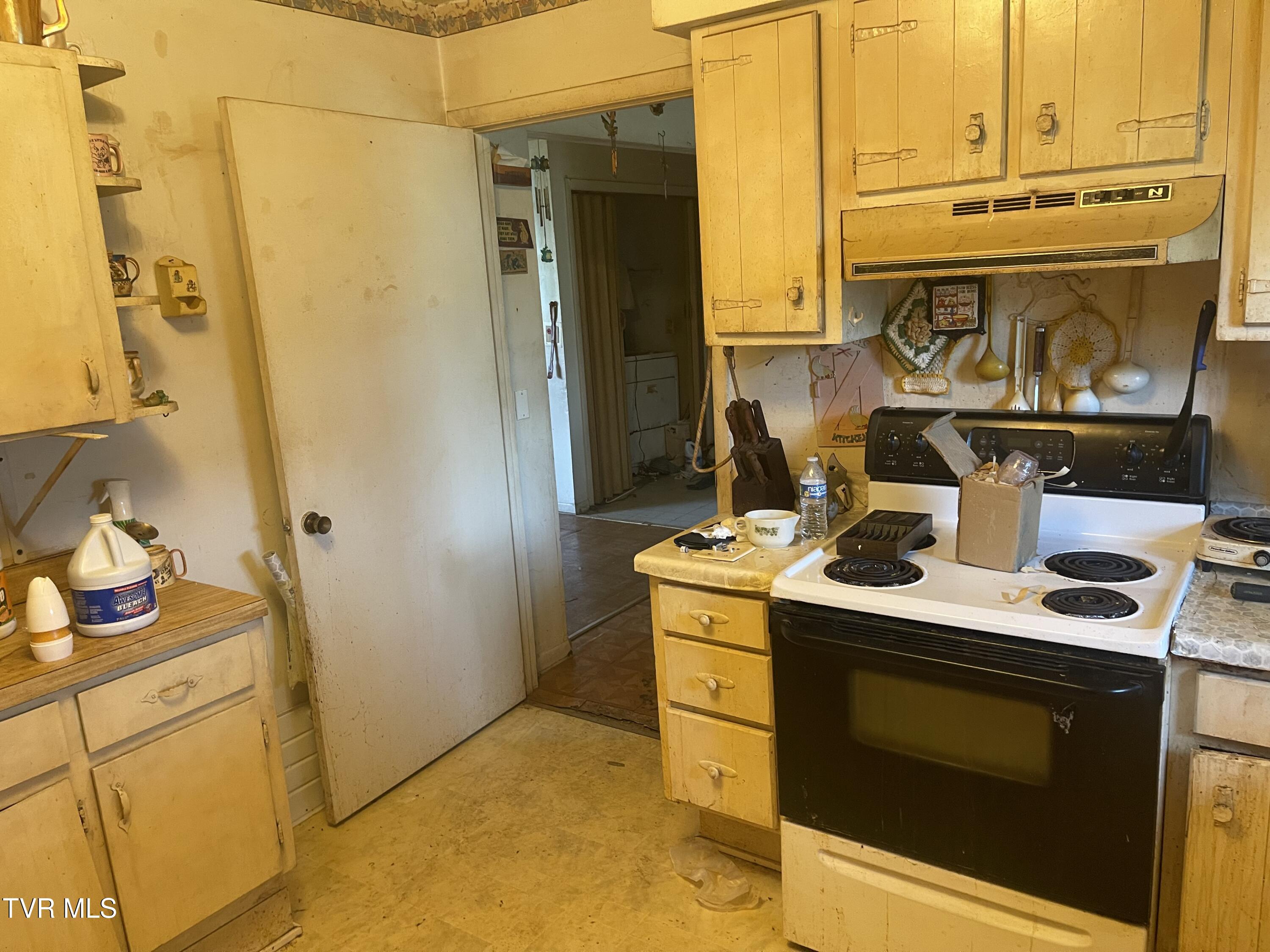 2911 Dungannon Road, Coeburn, Virginia image 4