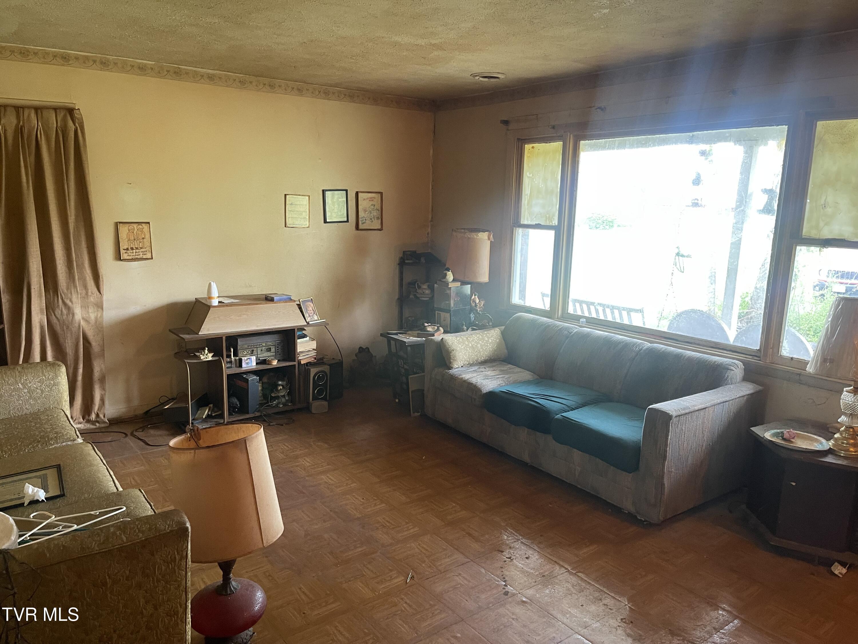 2911 Dungannon Road, Coeburn, Virginia image 6