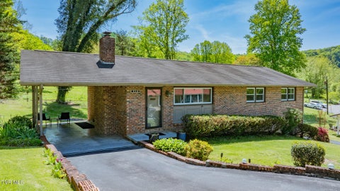 Homes For Sale - 314 Woodvale Road<br/> Sullivan County County, Blountville, TN 37617