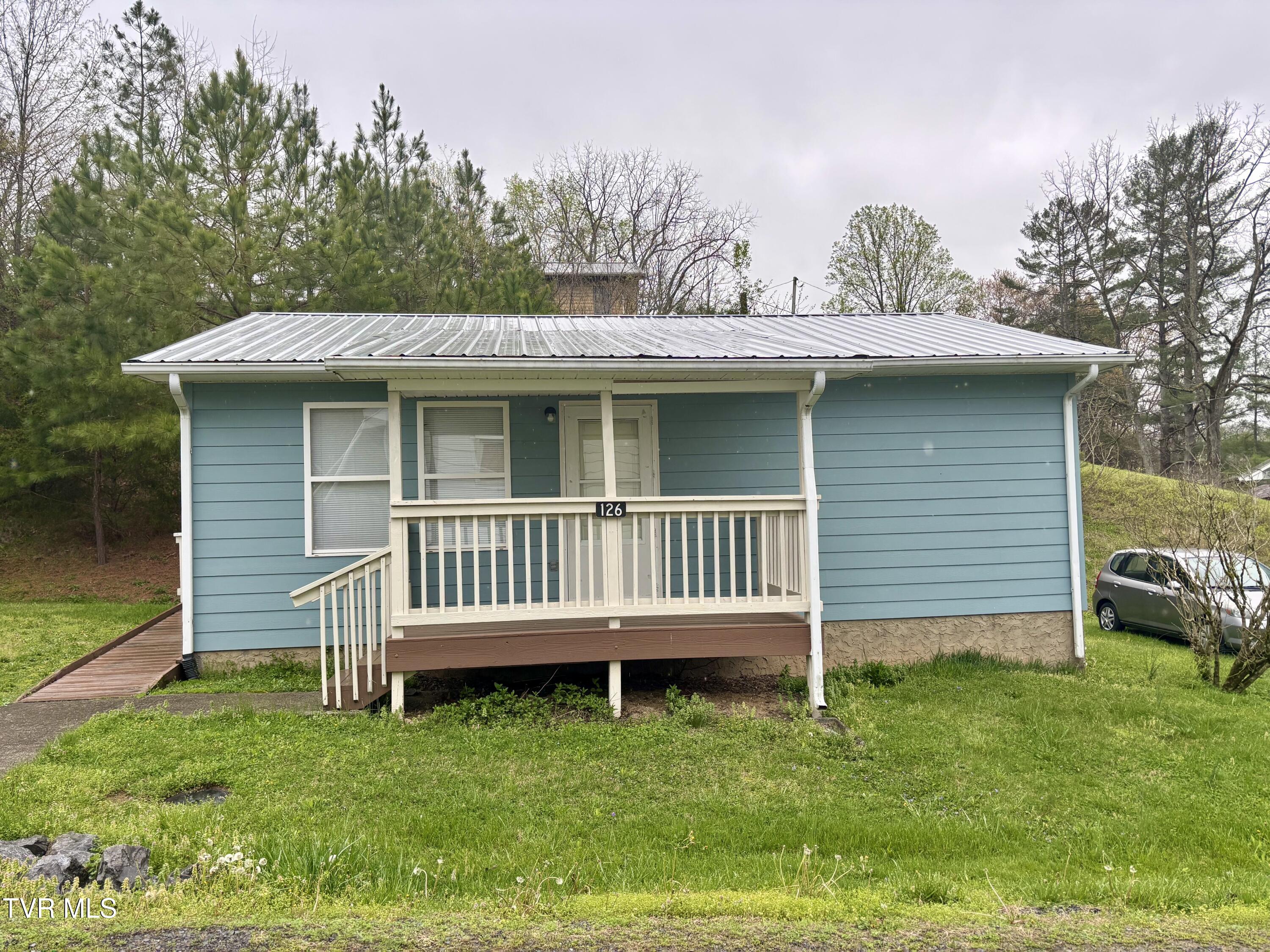 126 Jack Rival Way, Dungannon, Virginia image 4