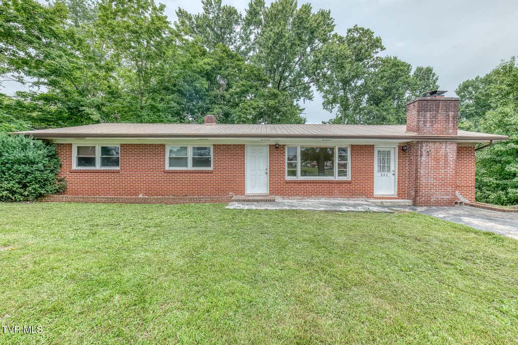 Photo of 148 Russell Street, Jonesville, VA 24263 (MLS # 9998550)