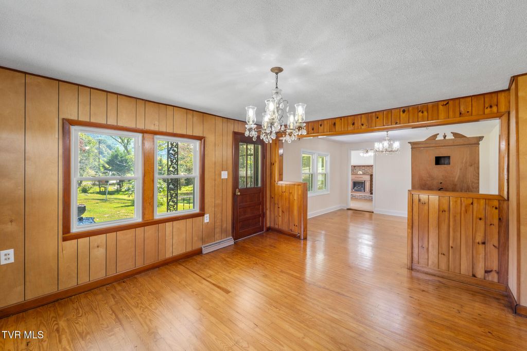Photo of 9494 Porterfield Highway, Abingdon, VA 24210 (MLS # 9986128)