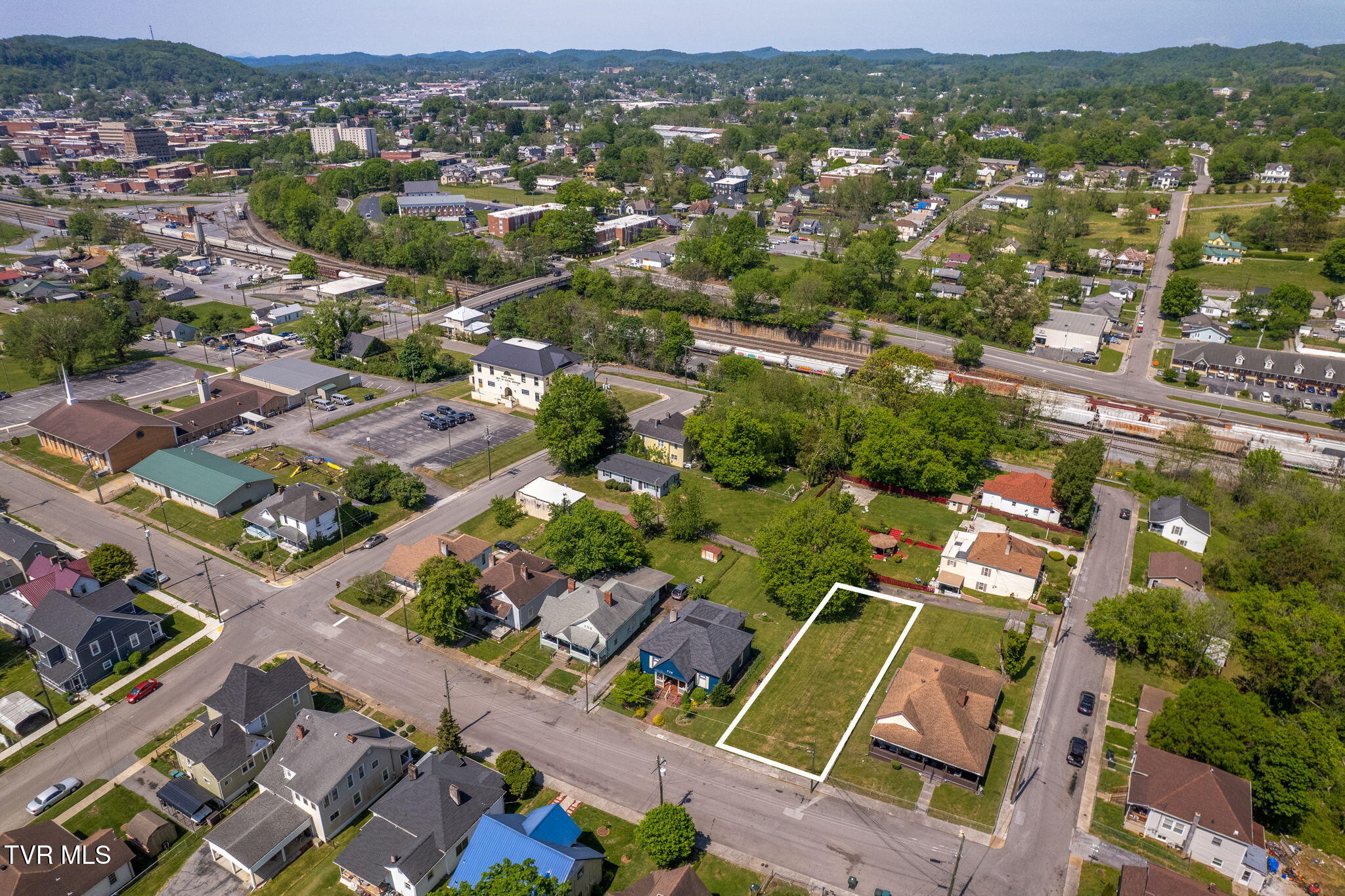 716 Goodson Street Street, Bristol, Virginia image 6