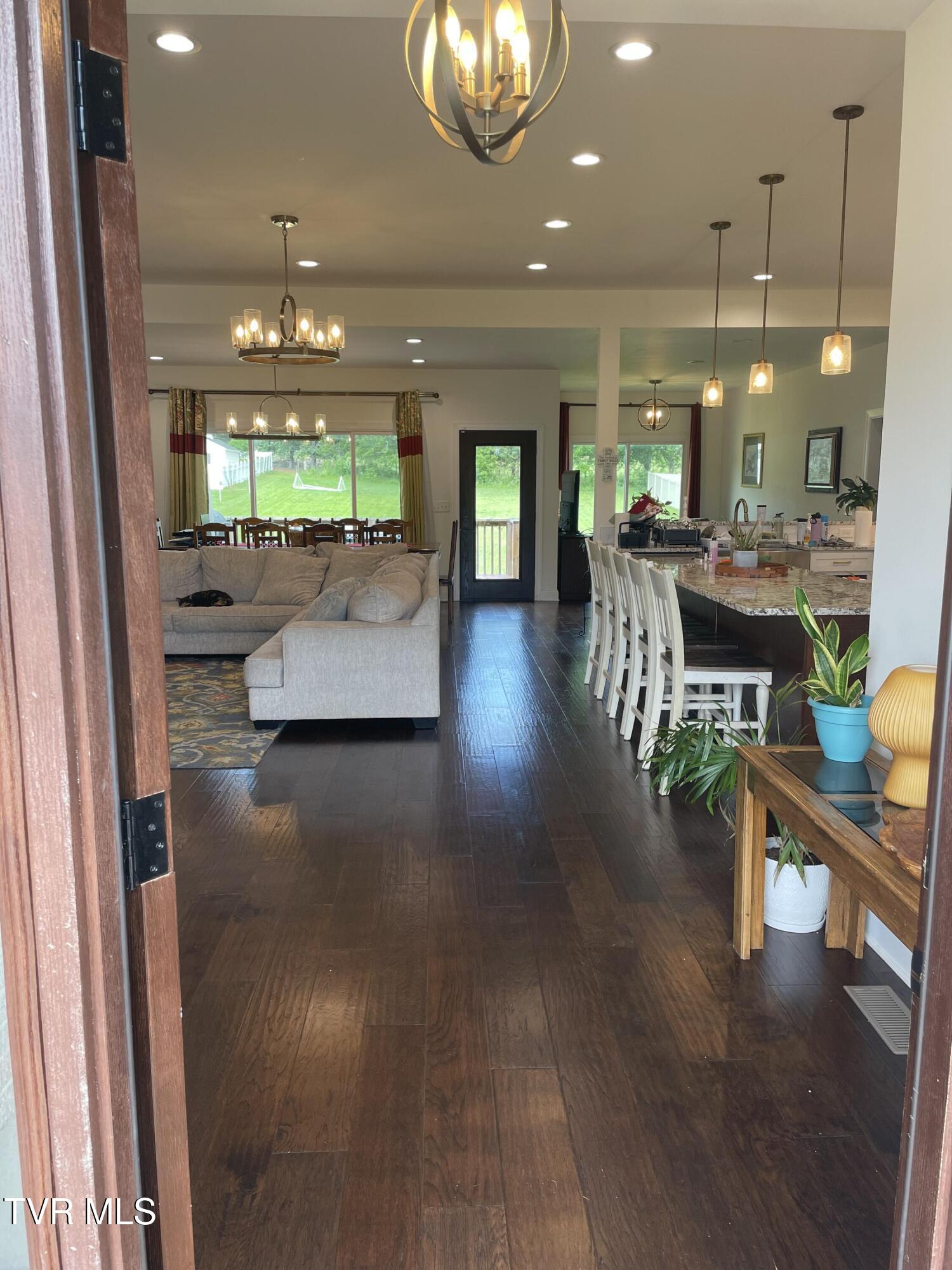 55 Farmstead Lane, Jonesborough, Tennessee image 3