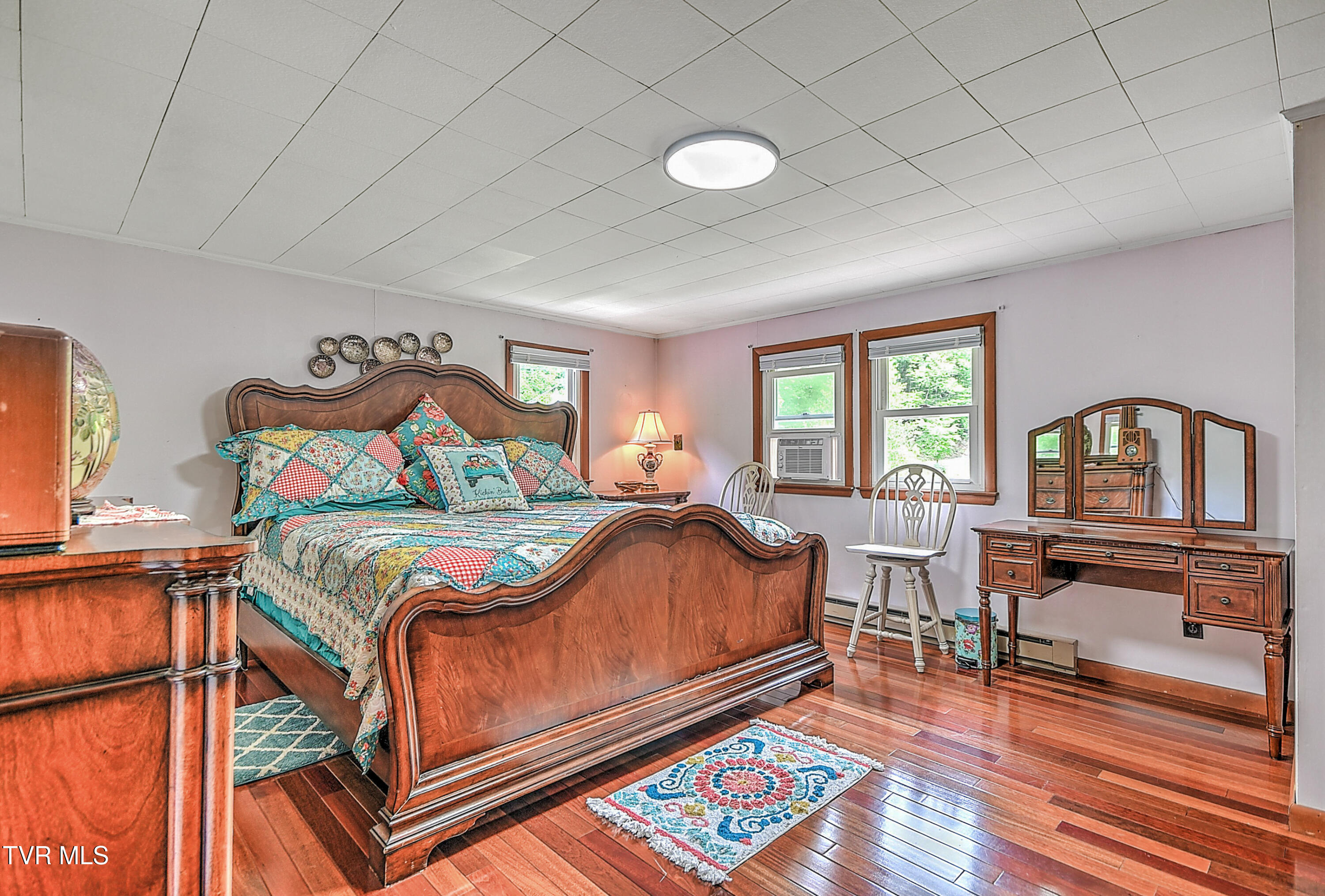 24483 Cave Creek Road, Abingdon, Virginia image 43