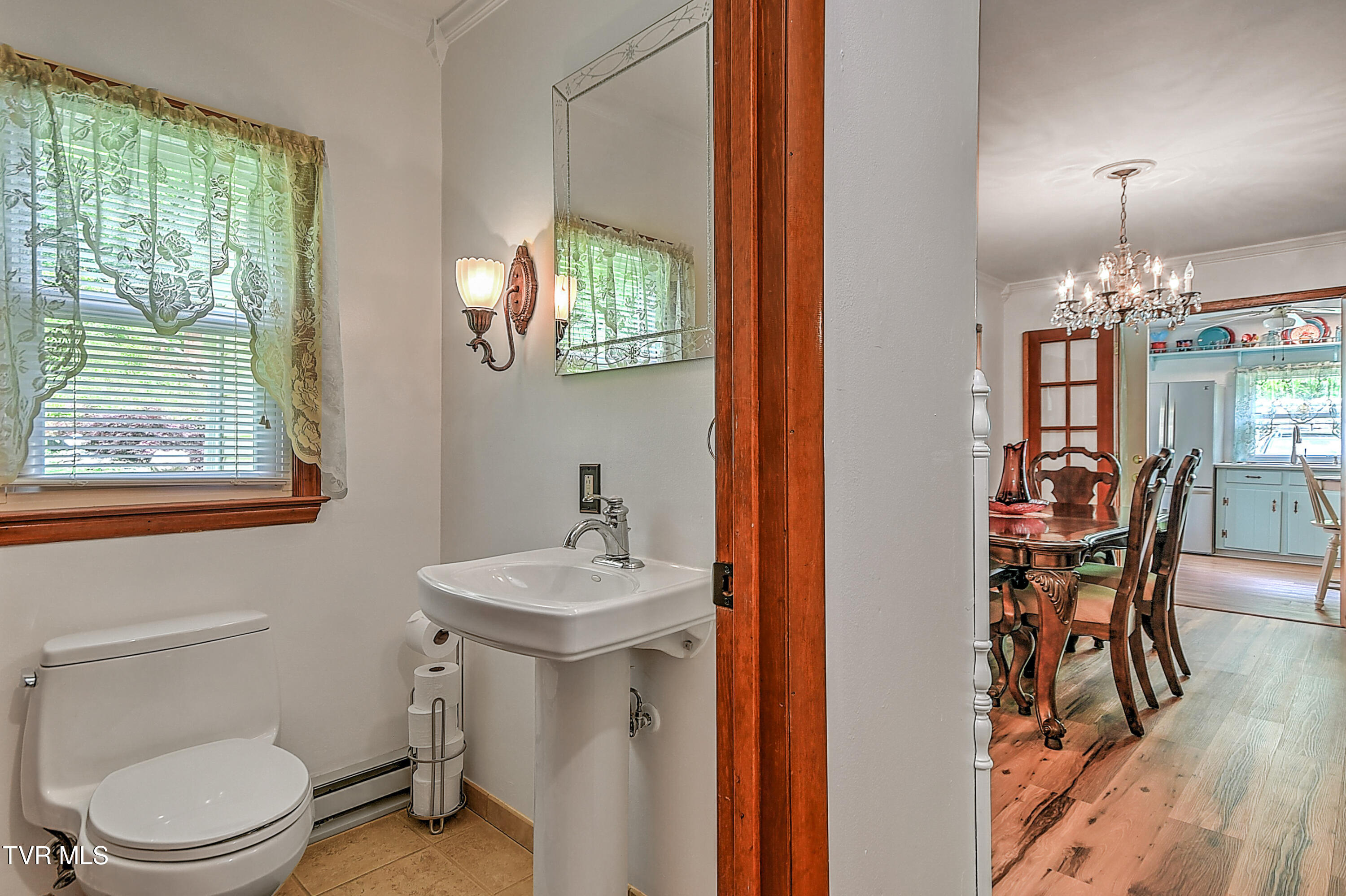 24483 Cave Creek Road, Abingdon, Virginia image 31