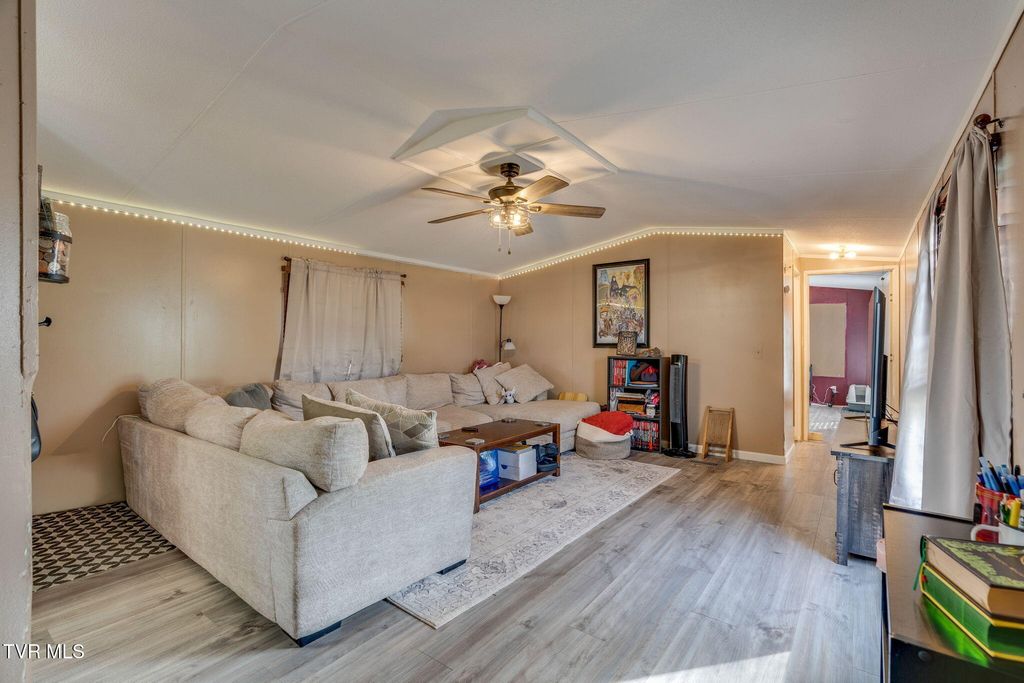 Photo of 145 Lc Mckee Road, Jonesborough, TN 37659 (MLS # 9992848)