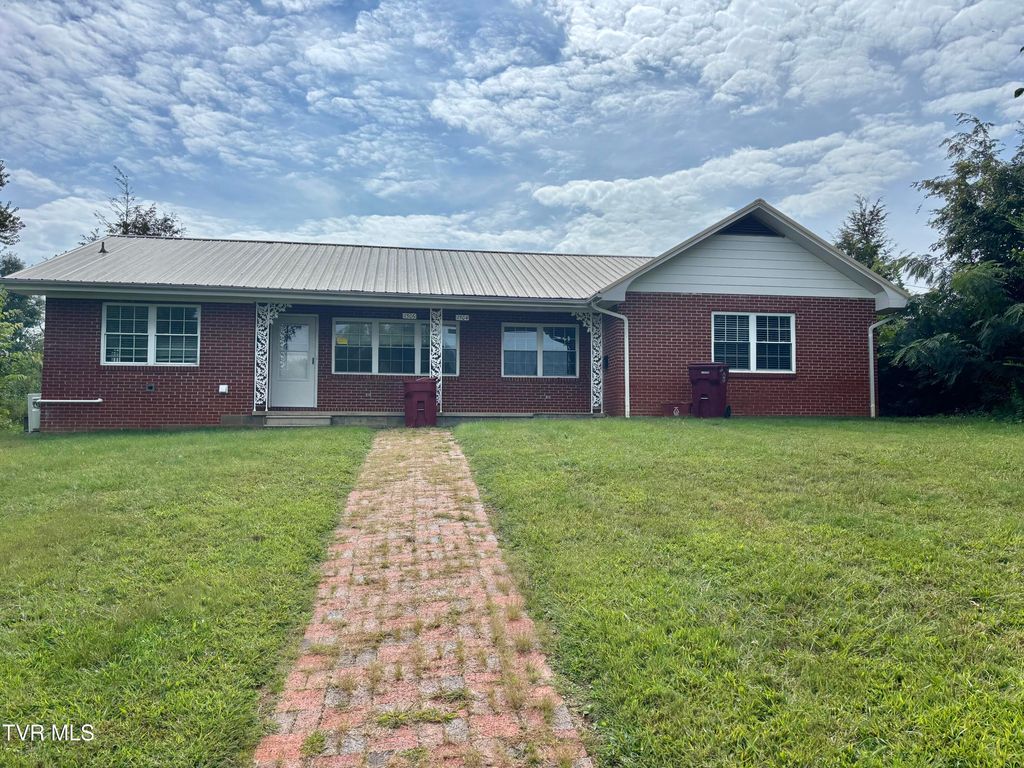 Photo of 1504 Holston Avenue, Johnson City, TN 37601 (MLS # 9985805)