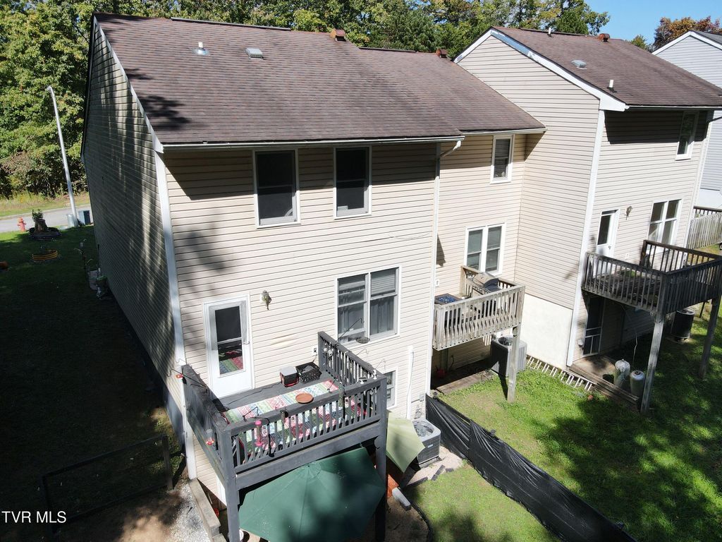 Photo of 48 Laurel Ridge, Big Stone Gap, VA 24219 (MLS # 9986965)