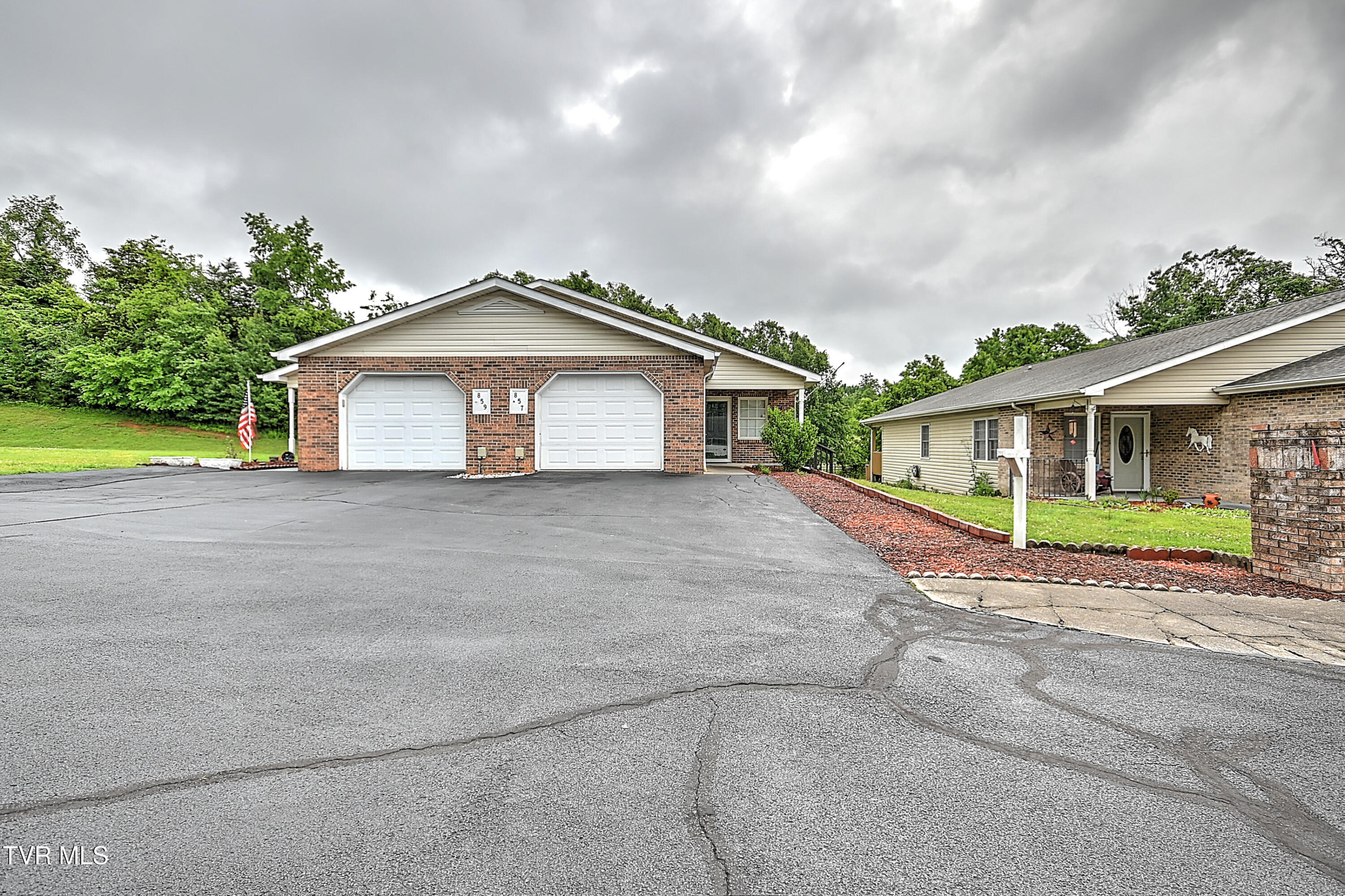 857 Cobblestone Place #857, Kingsport, Tennessee image 2