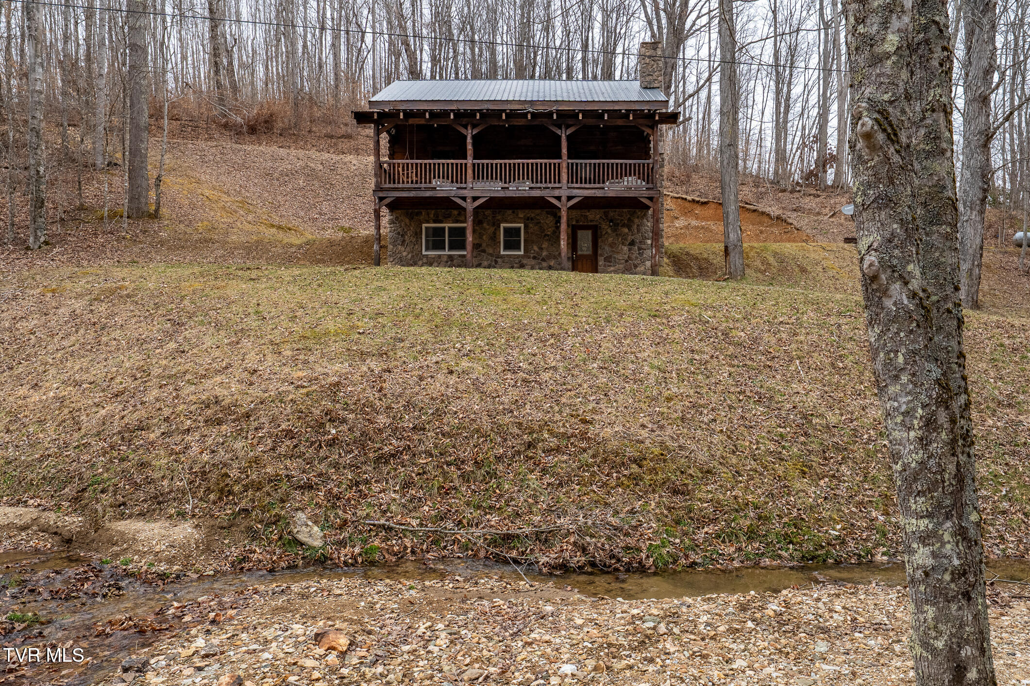 318 Paul Mcglamery Lane, Trade, Tennessee image 2