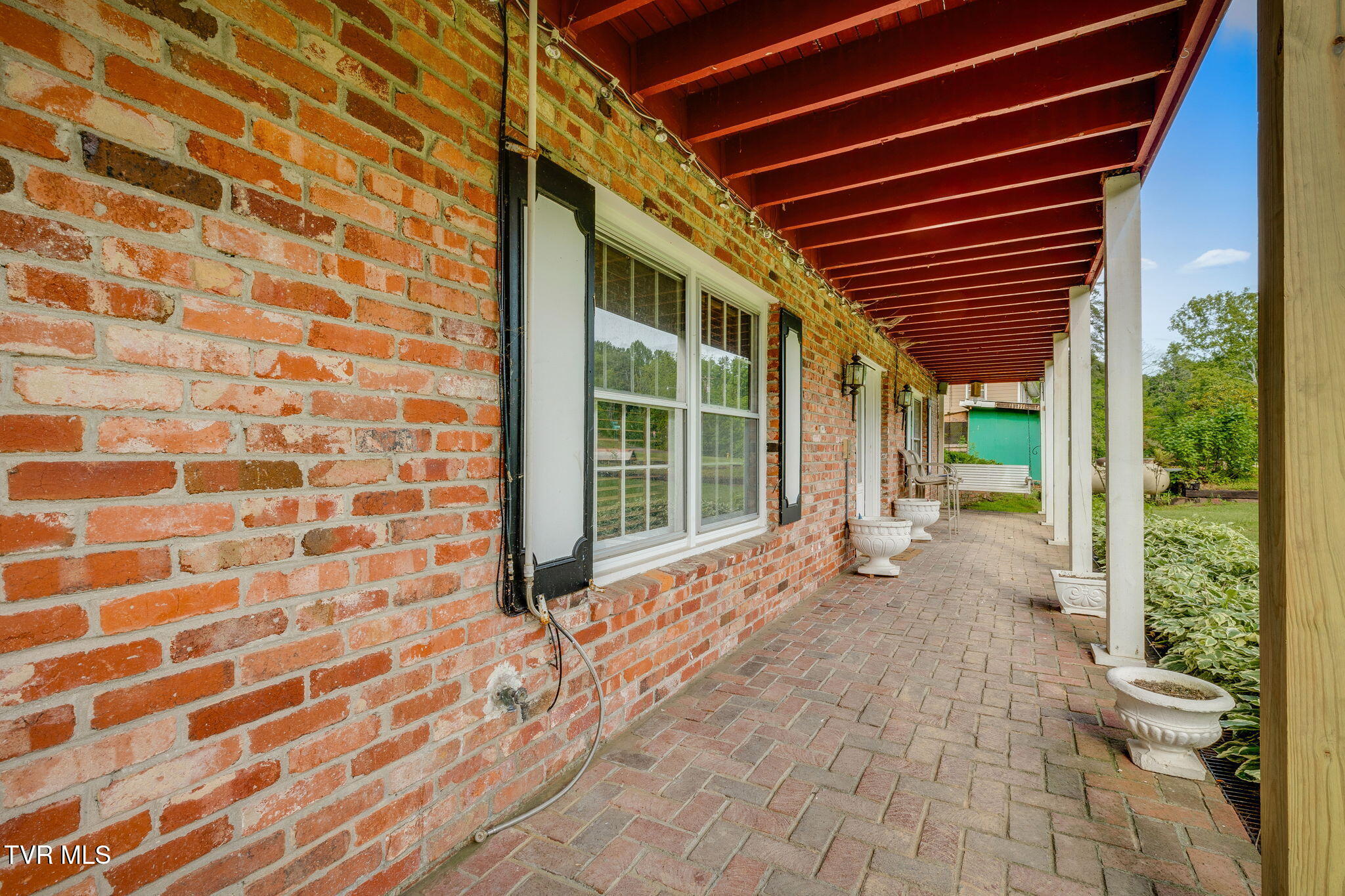 102 Hidden Valley Road, Bristol, Tennessee image 4