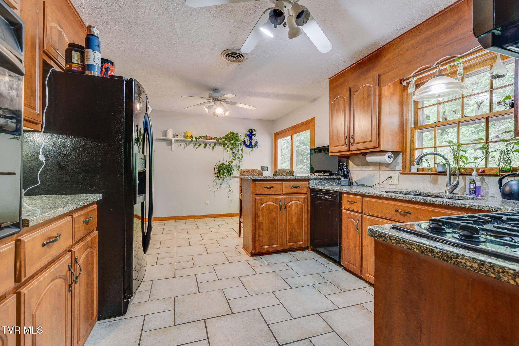 102 Hidden Valley Road, Bristol, Tennessee image 15