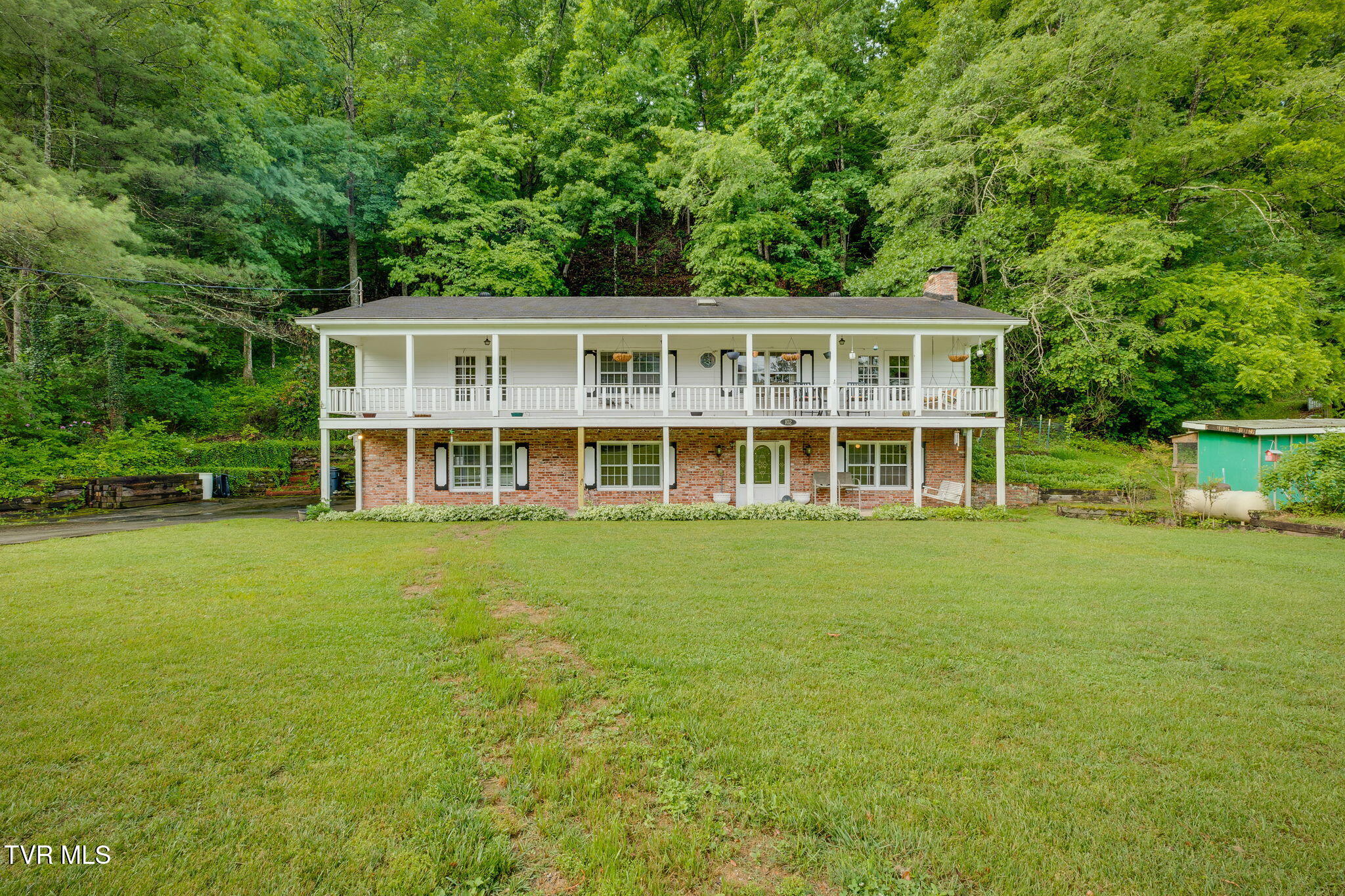 102 Hidden Valley Road, Bristol, Tennessee image 1