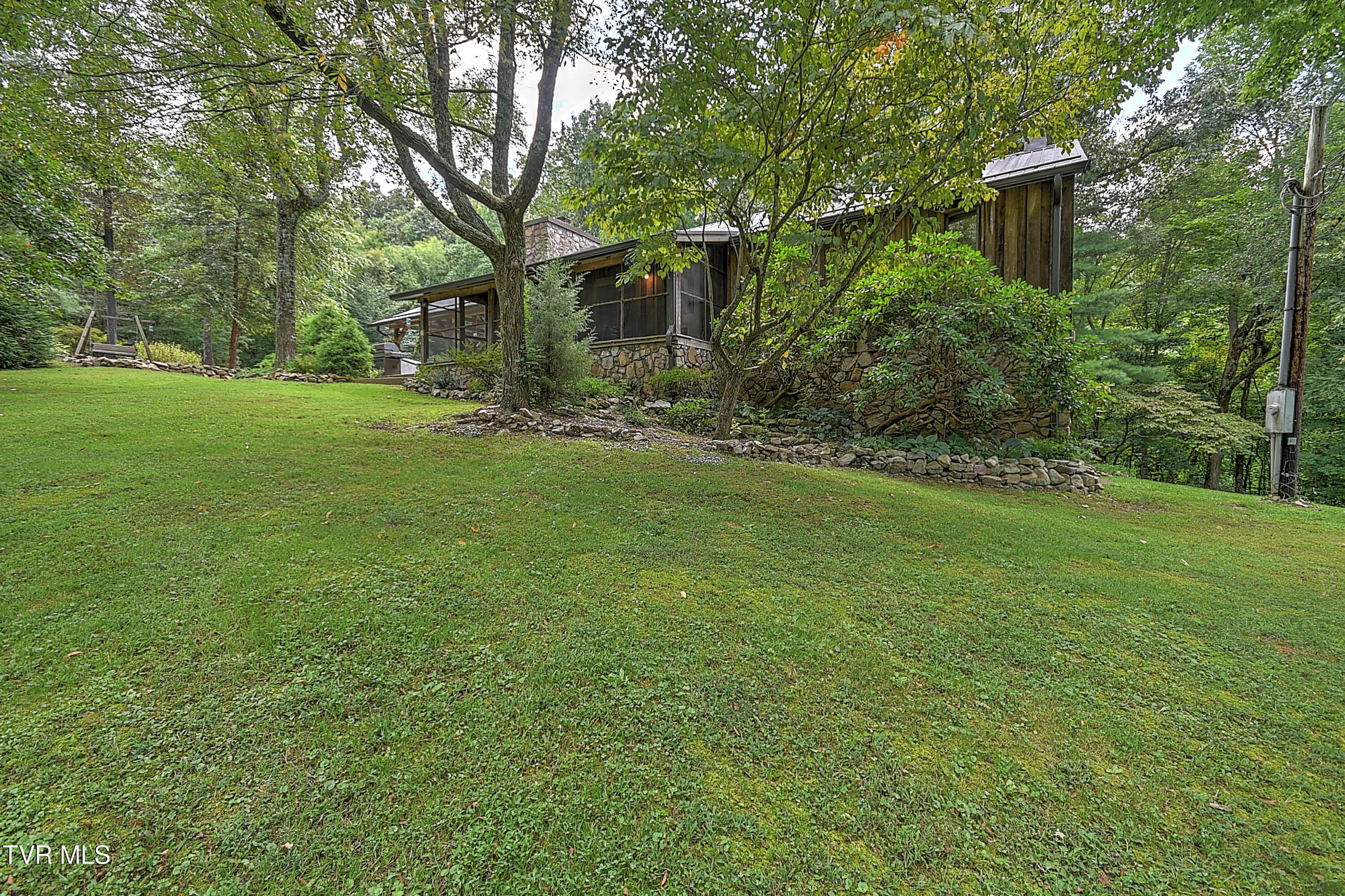 204 Chinquapin Lane, Jonesborough, Tennessee image 3
