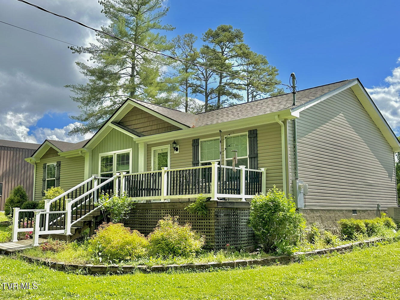 2218 Harvest Lane, Dandridge, Tennessee image 2