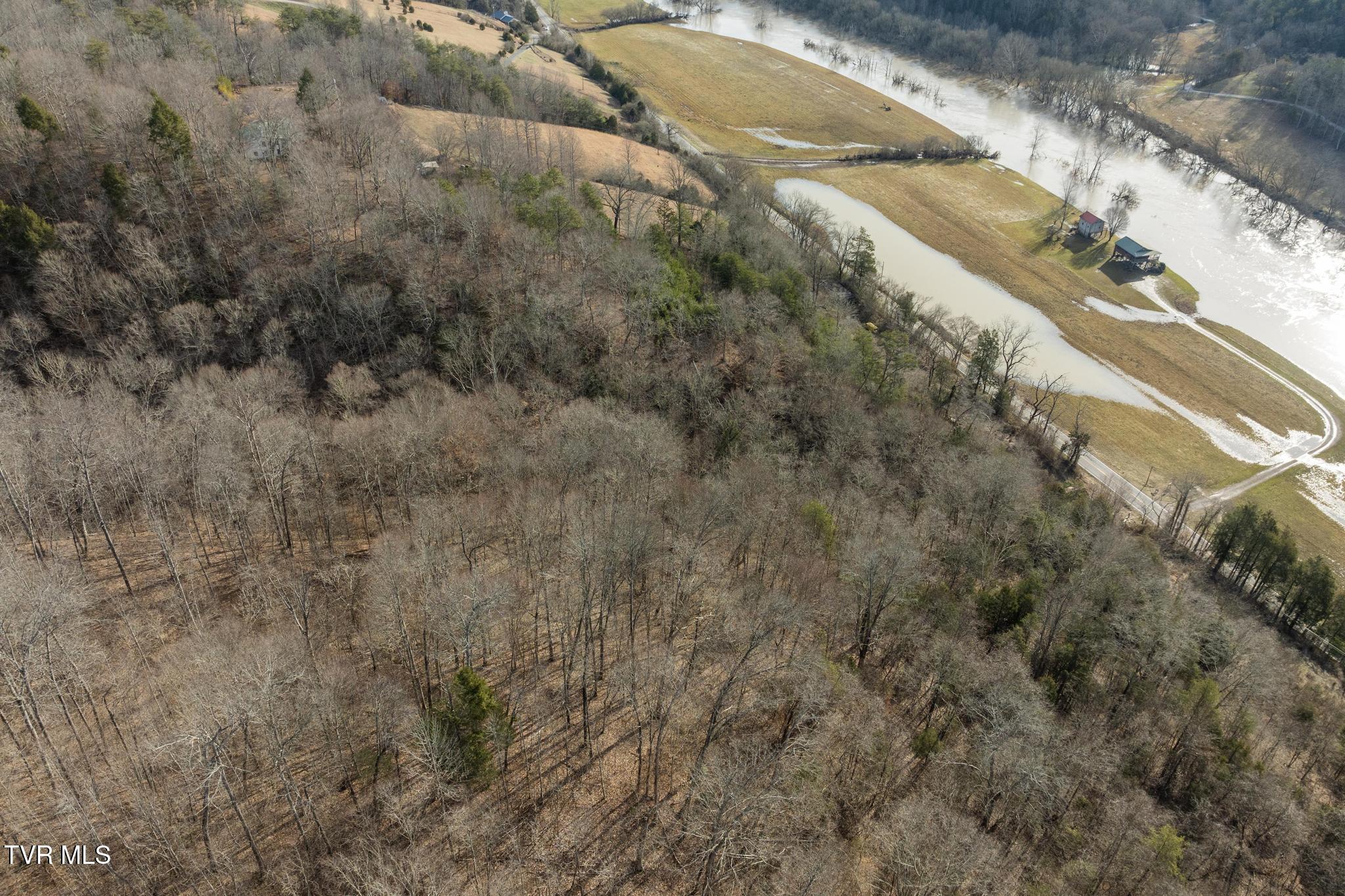 2292 Tazewell Highway, Sneedville, Tennessee image 10