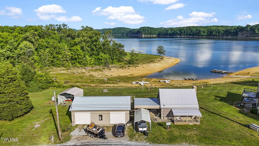 Photo of 125 Island Harbor Lane, Mooresburg, TN 37811 (MLS # 9995471)