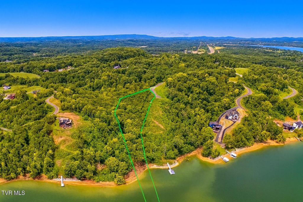 Photo of 72 Clear Point Trail, Dandridge, TN 37725 (MLS # 9984626)