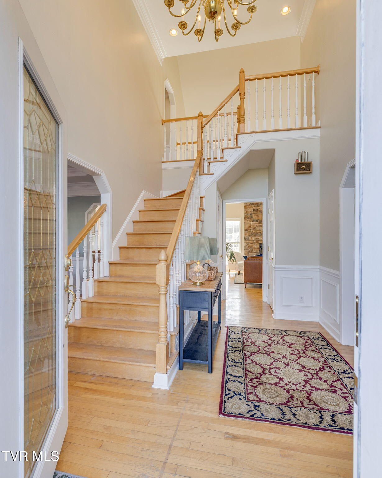 100 Barefoot Landing Drive