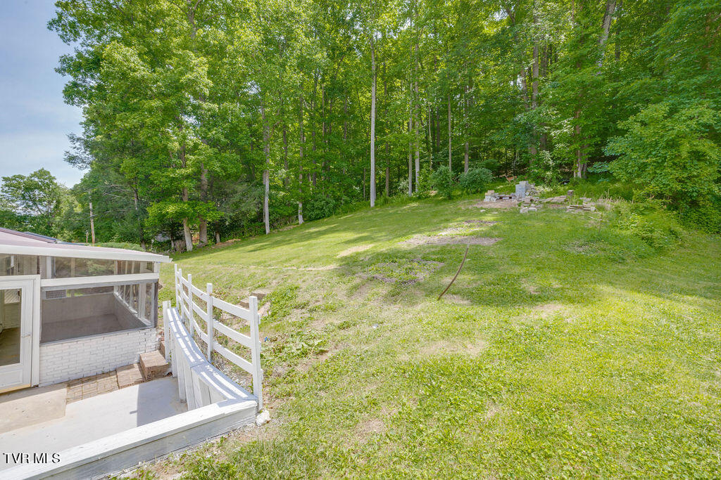 312 Woodcrest Drive, Kingsport, Tennessee image 35
