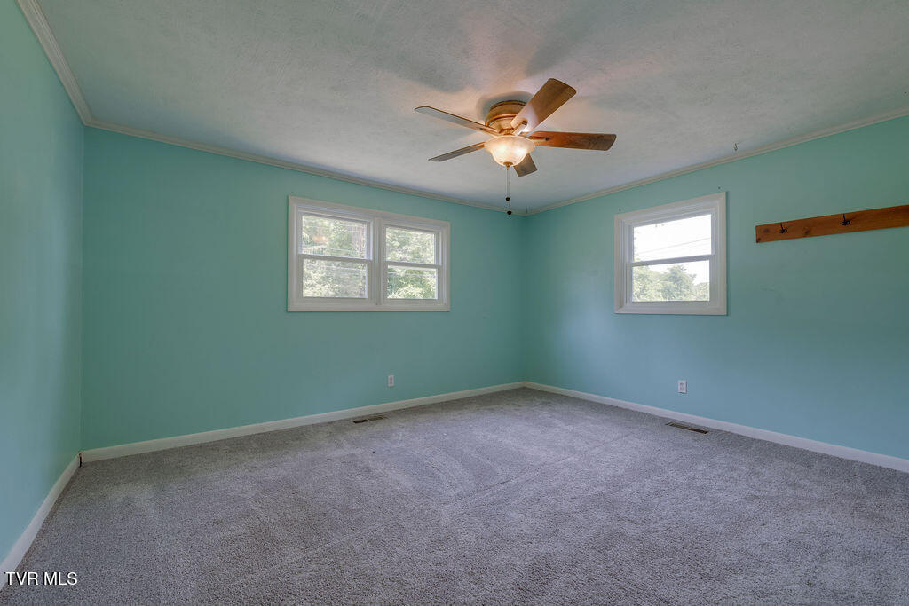 312 Woodcrest Drive, Kingsport, Tennessee image 18