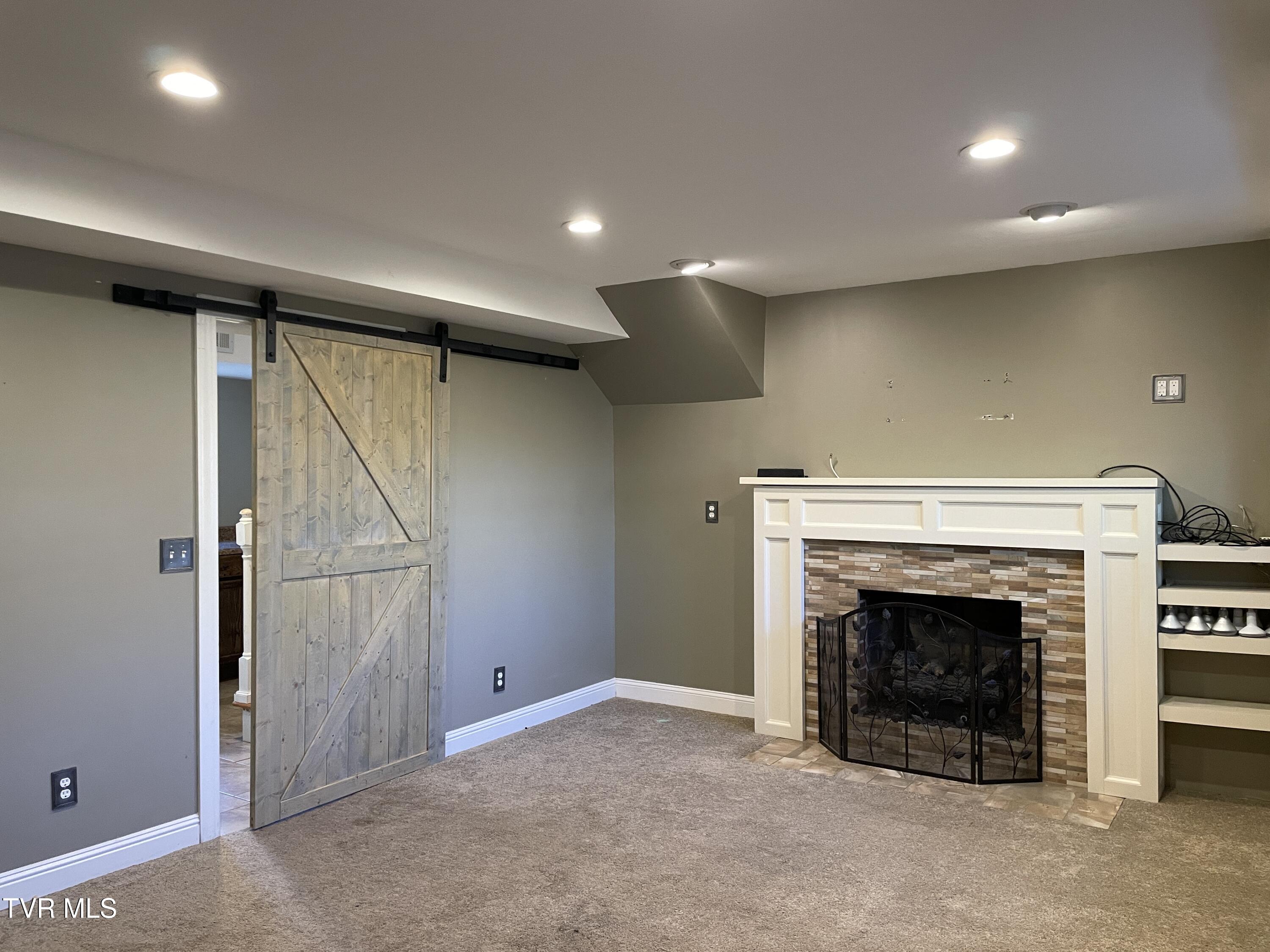 129 Brumley Circle Circle, Lebanon, Virginia image 6