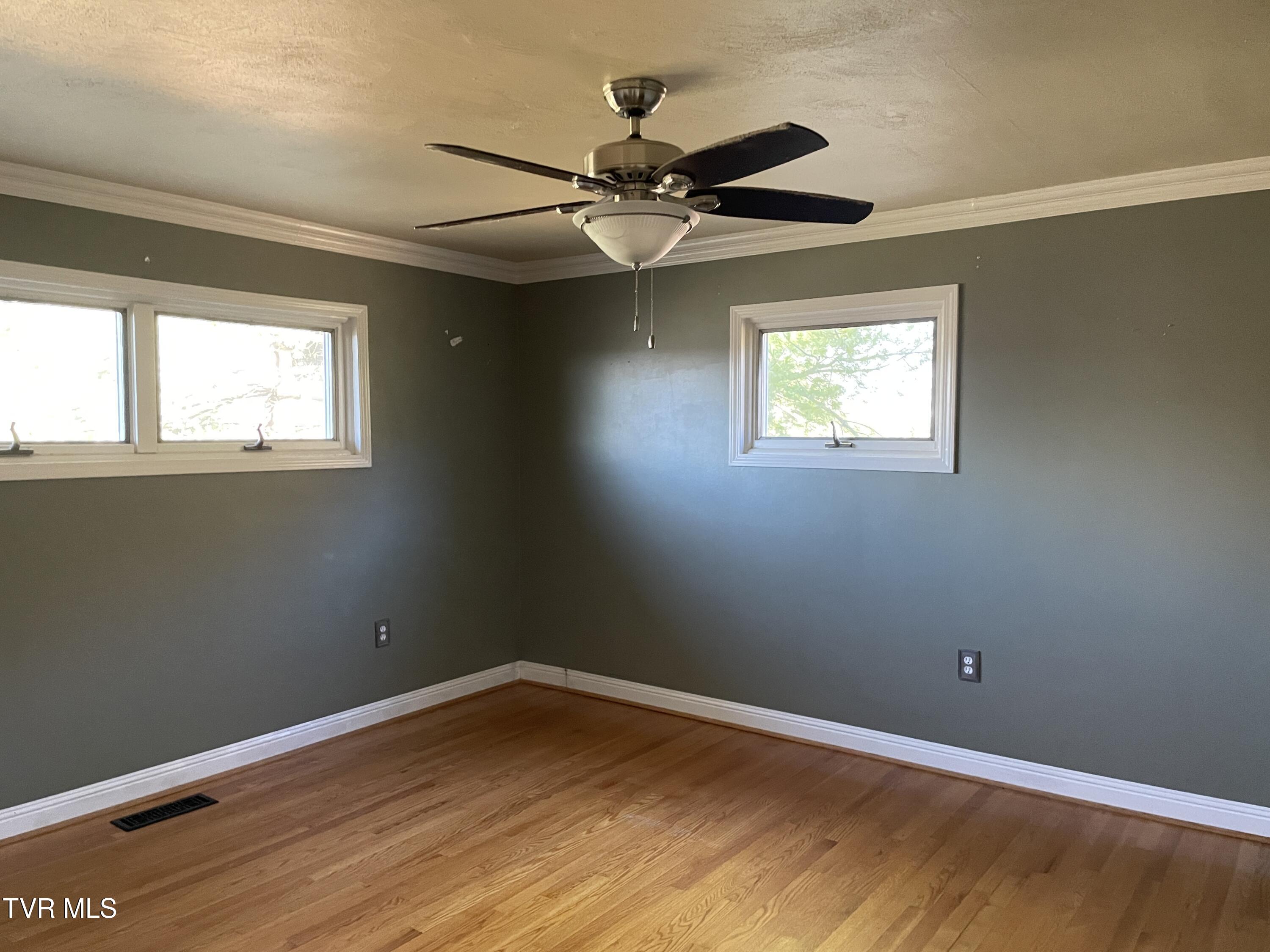 129 Brumley Circle Circle, Lebanon, Virginia image 5
