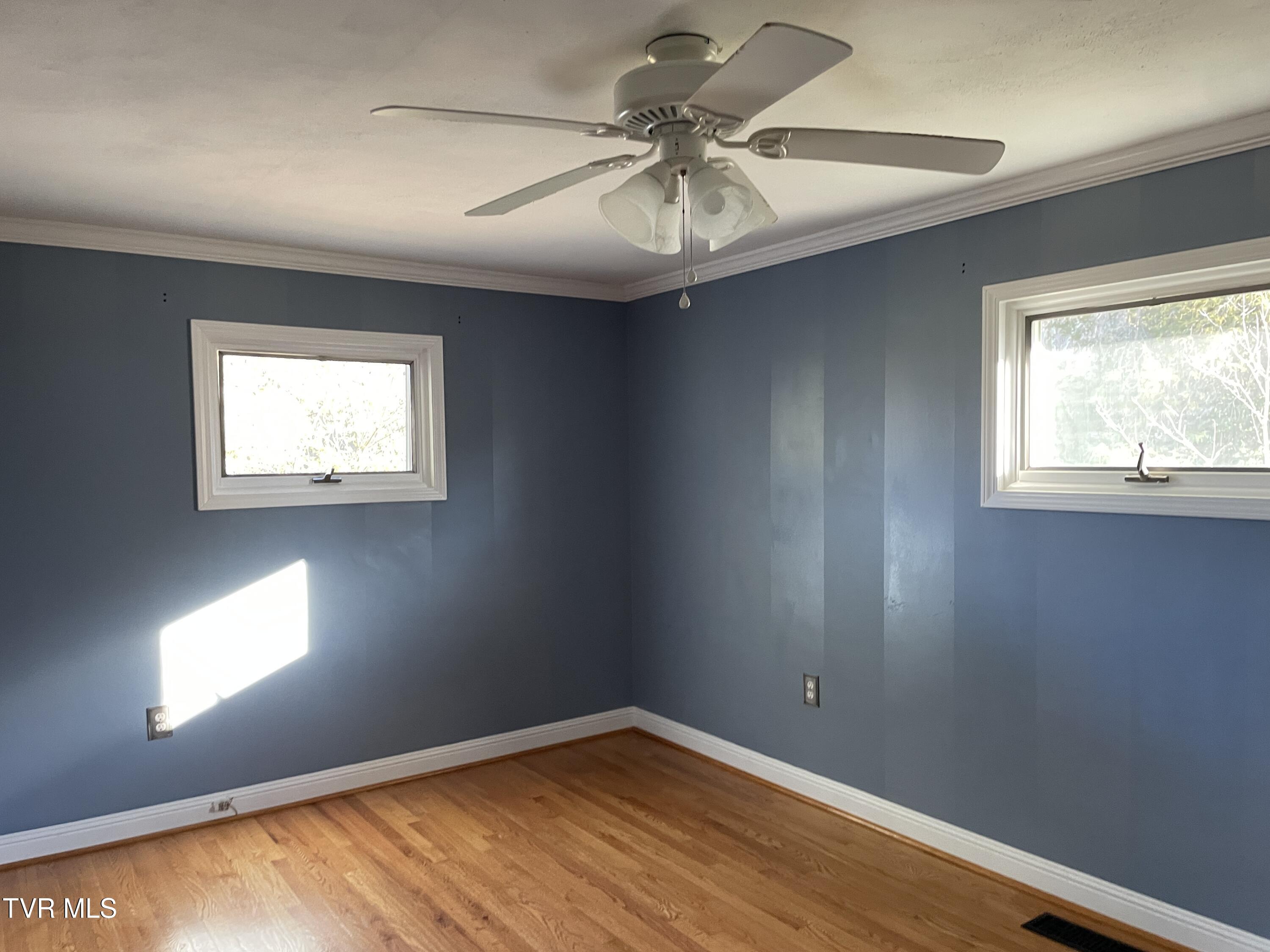 129 Brumley Circle Circle, Lebanon, Virginia image 4