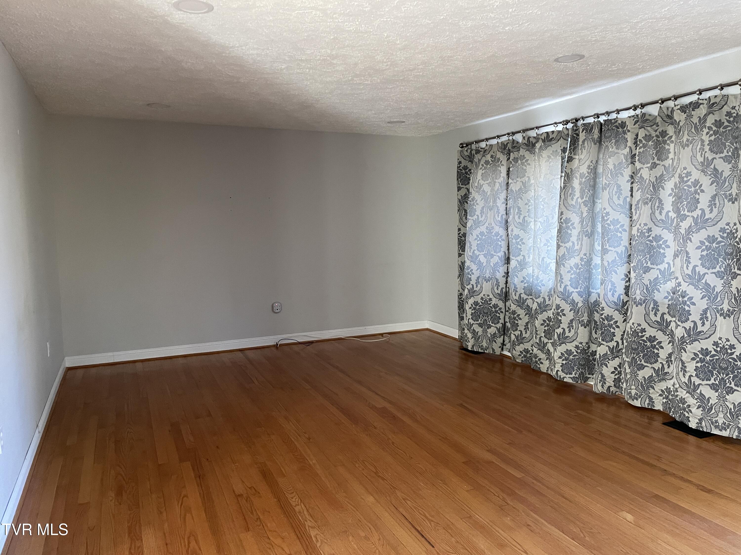 129 Brumley Circle Circle, Lebanon, Virginia image 10