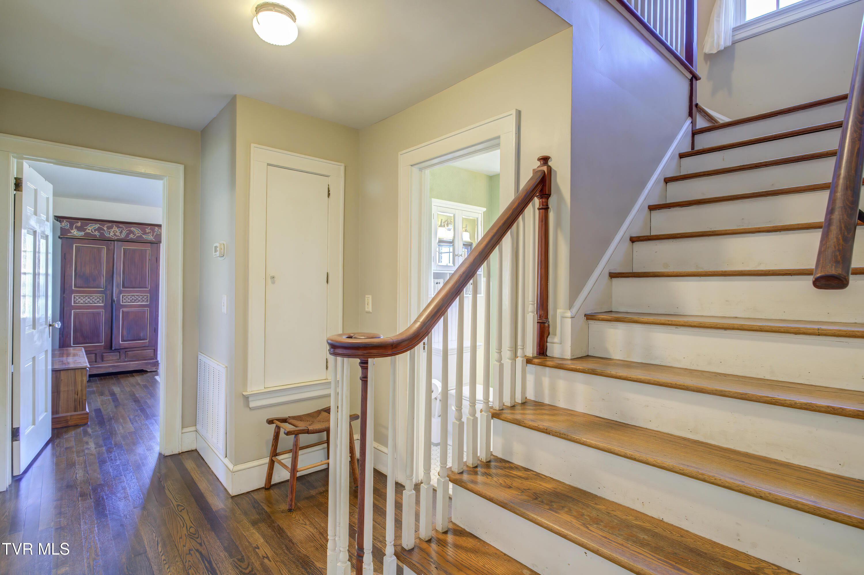 215 F Street, Elizabethton, Tennessee image 31