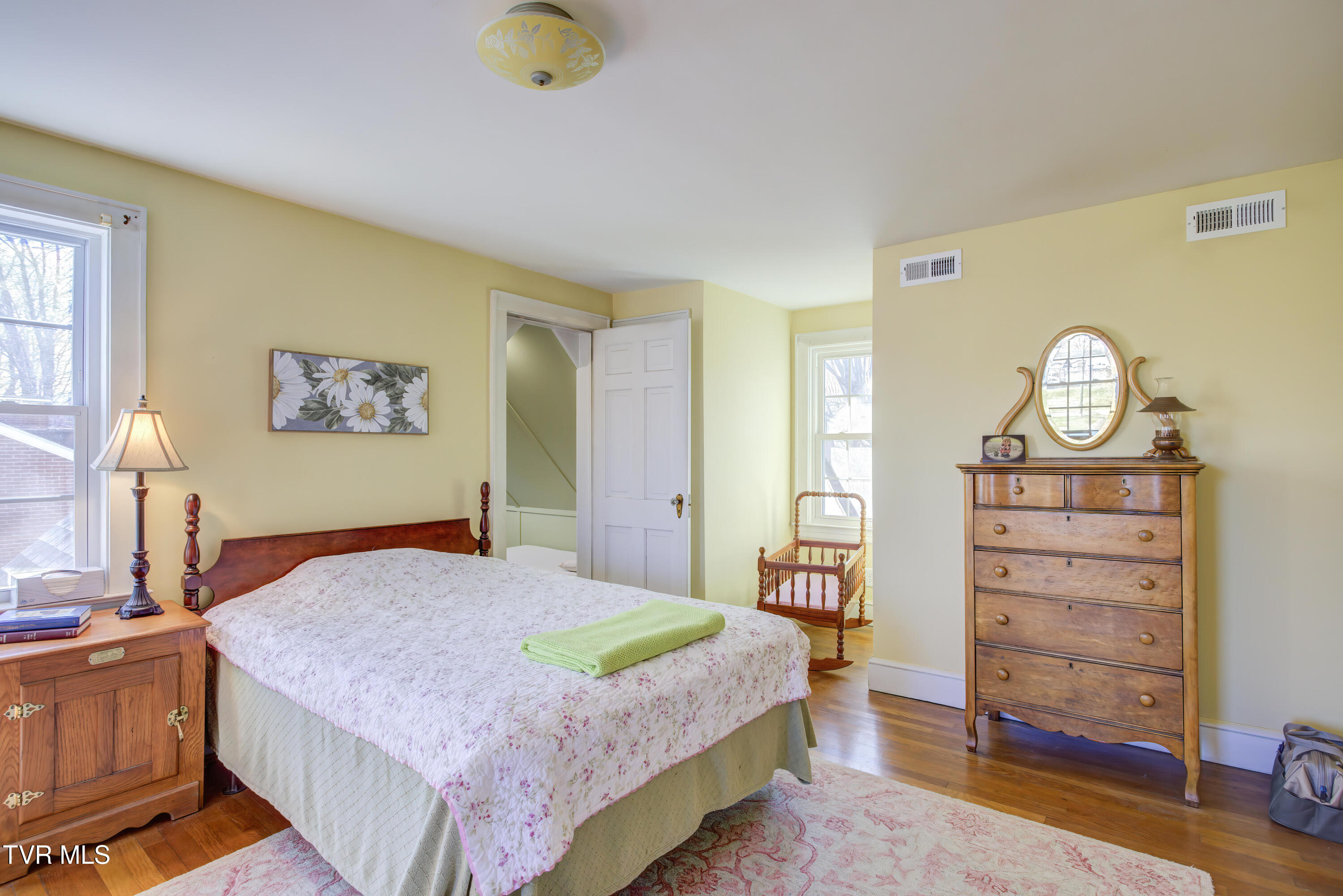 215 F Street, Elizabethton, Tennessee image 45