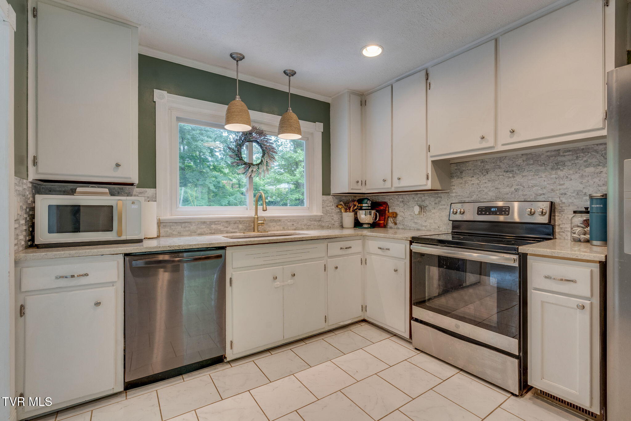 2300 Stuart Drive, Kingsport, Tennessee image 10