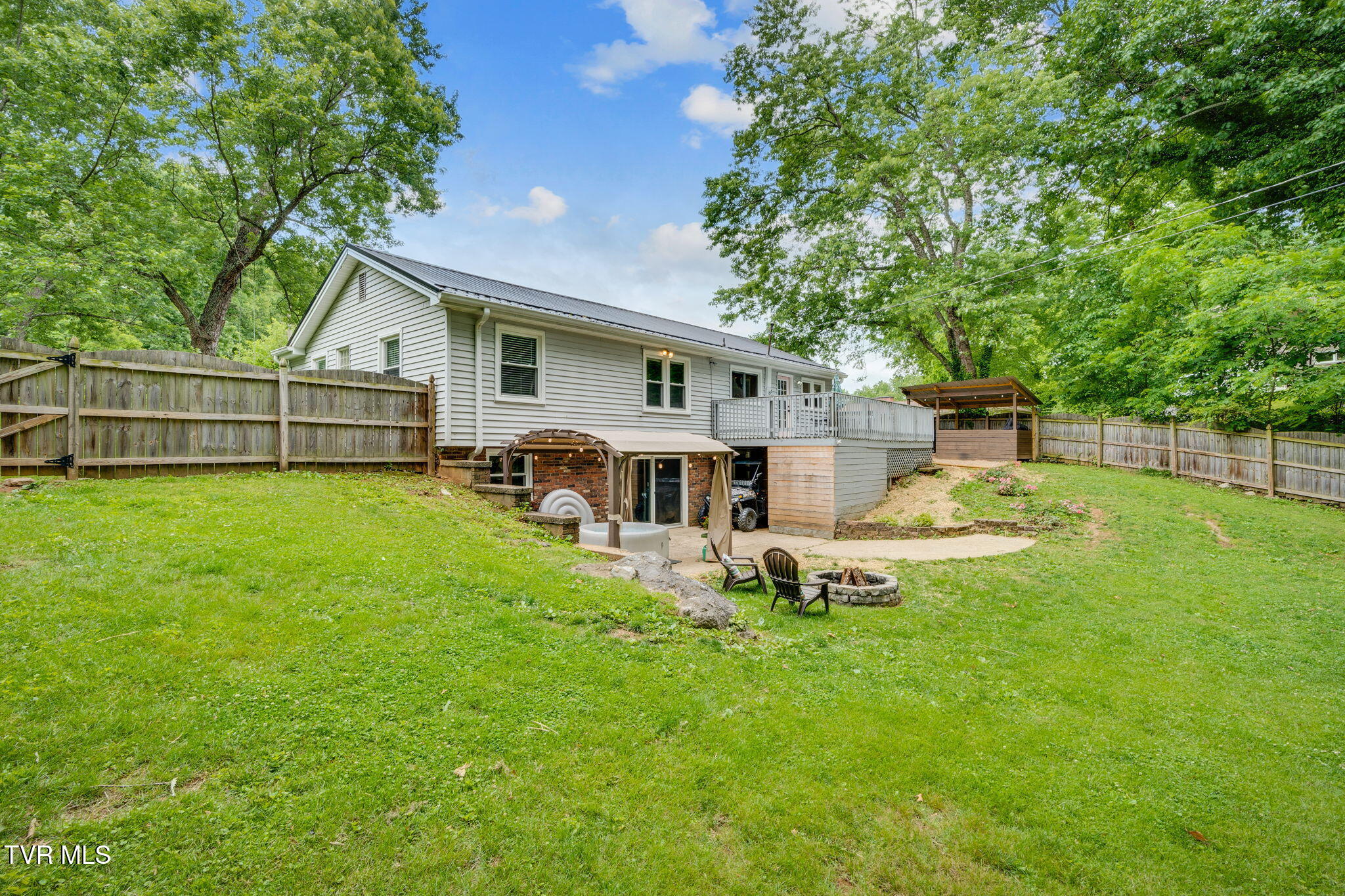 2300 Stuart Drive, Kingsport, Tennessee image 28
