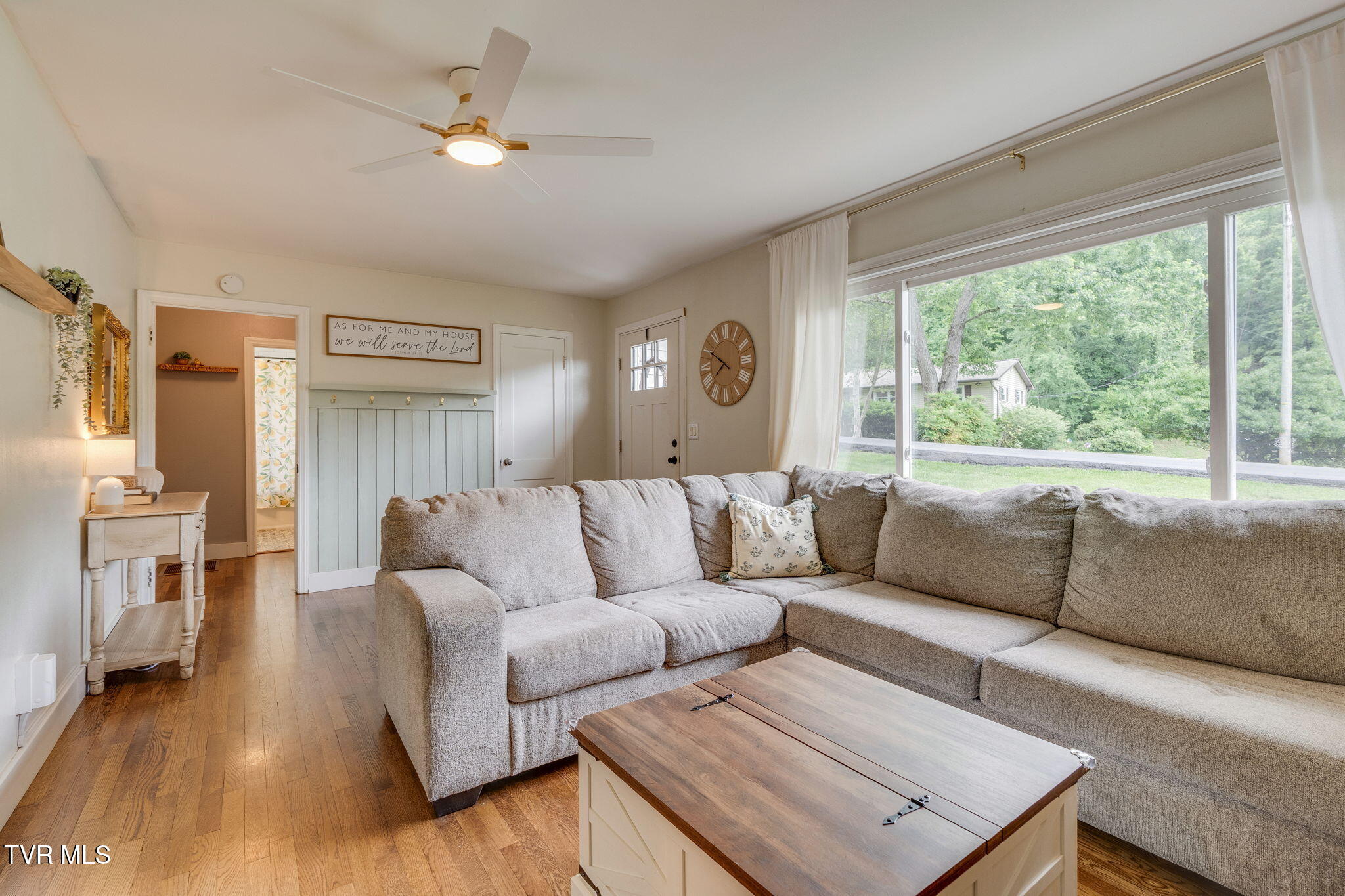 2300 Stuart Drive, Kingsport, Tennessee image 6