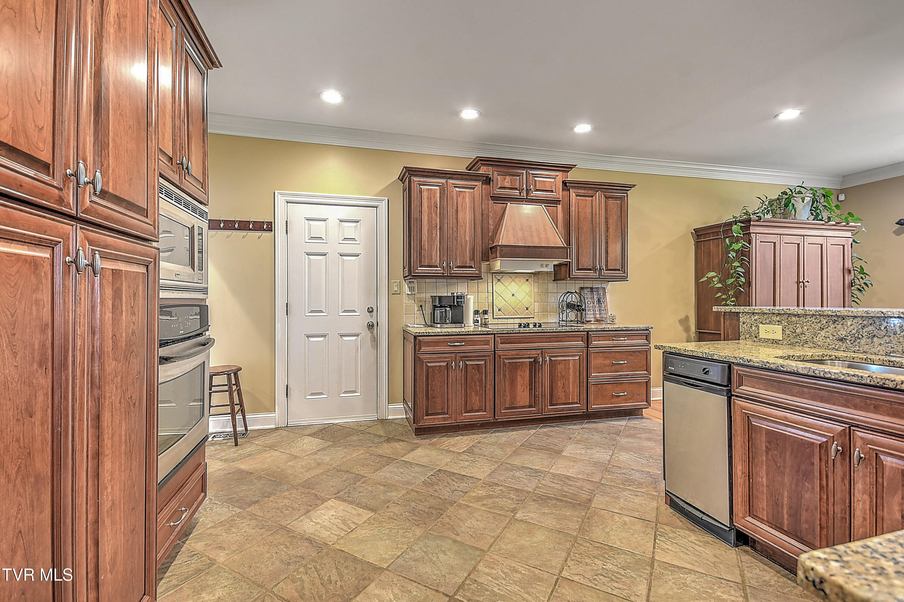 205 Oak View Circle #205, Bristol, Tennessee image 9
