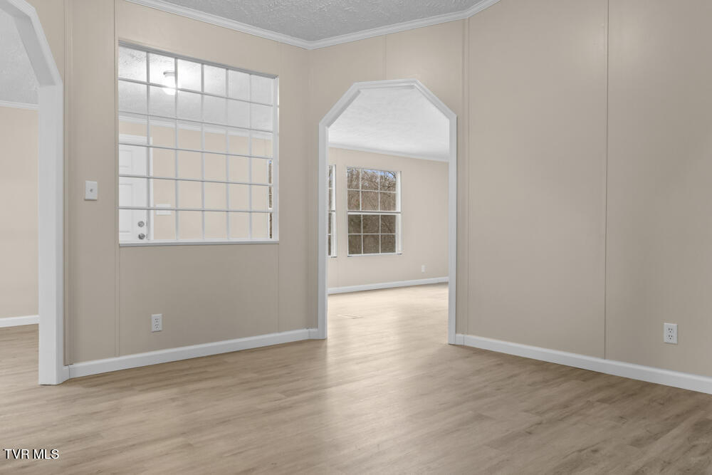 835 Mountain View Road