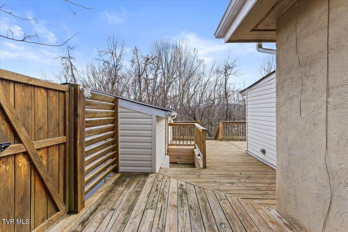 214 Old Siam Road, Elizabethton, Tennessee image 26
