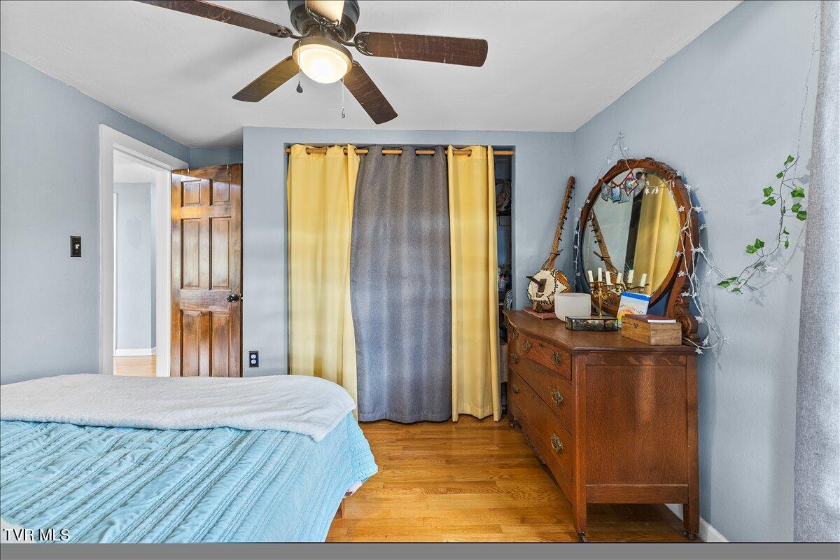 214 Old Siam Road, Elizabethton, Tennessee image 11