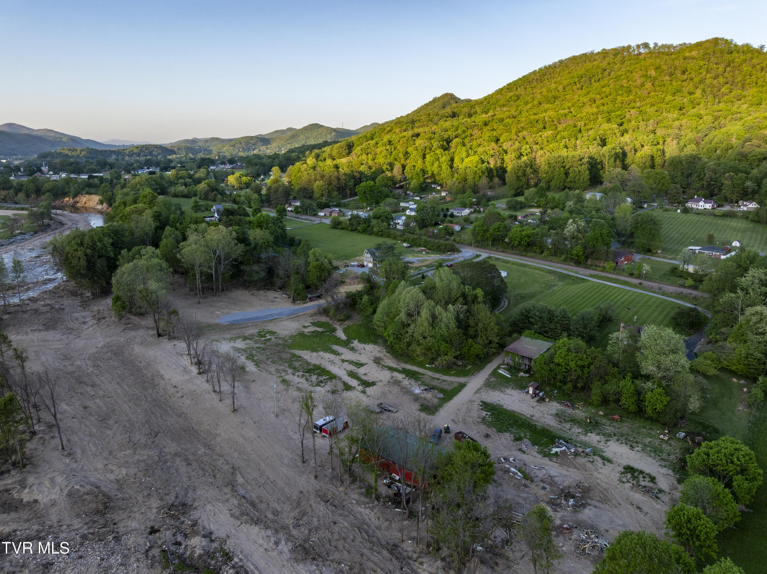 701 Bailey Lane, Erwin, Tennessee image 16