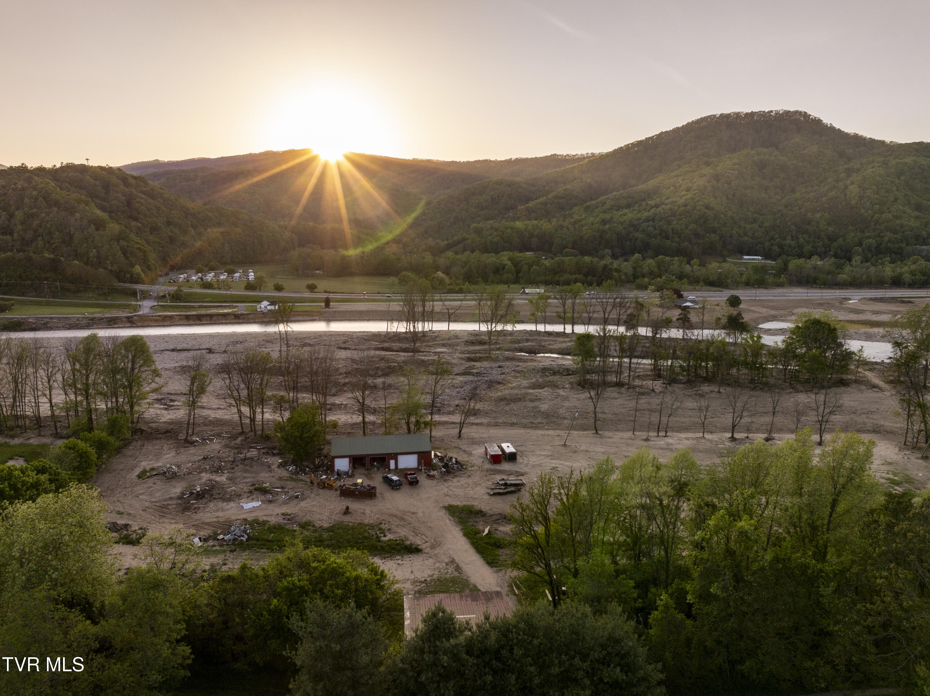701 Bailey Lane, Erwin, Tennessee image 10