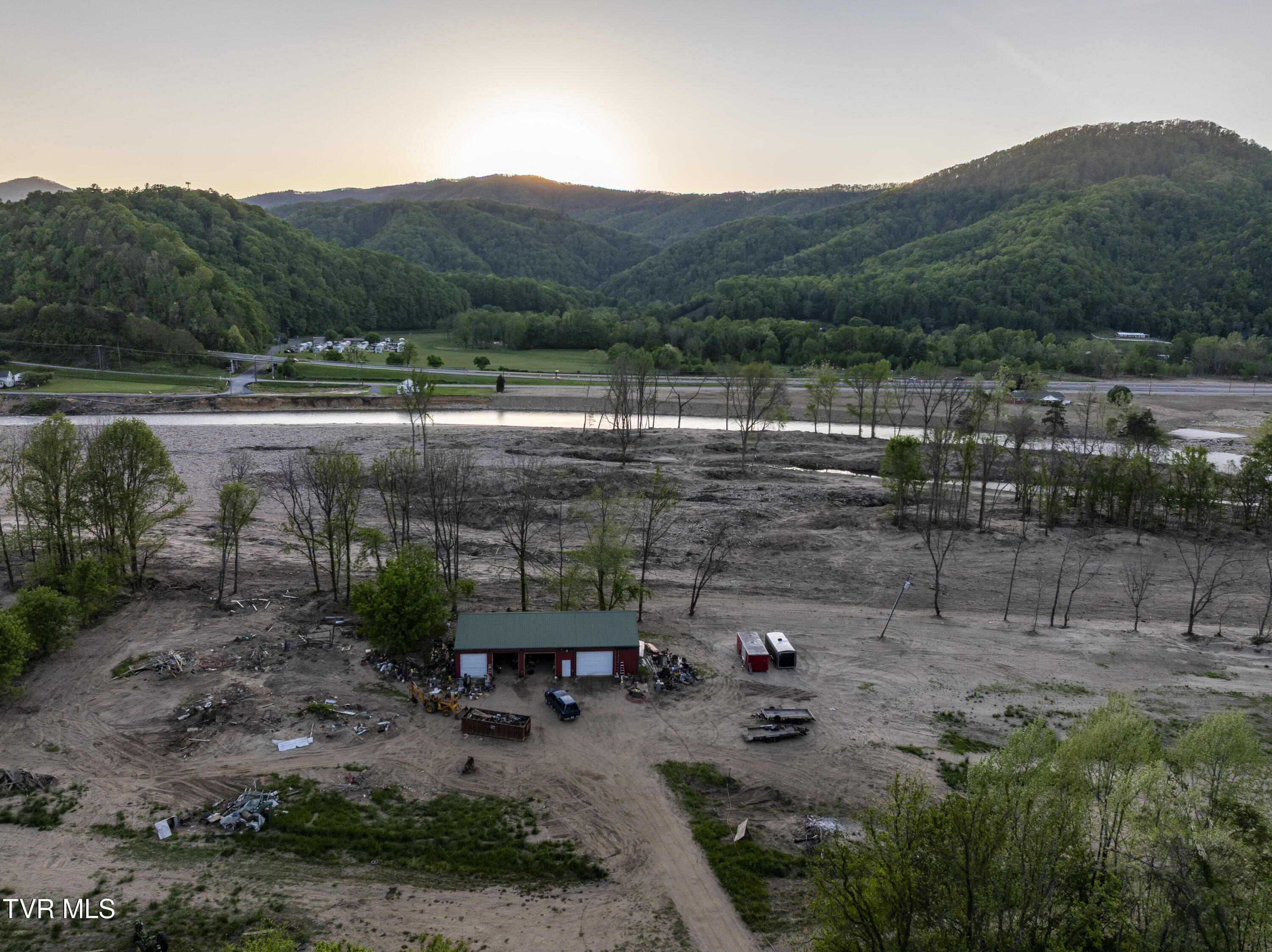 701 Bailey Lane, Erwin, Tennessee image 17