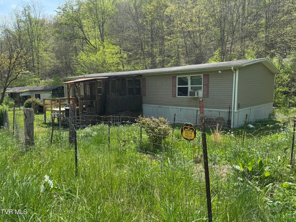 Photo of 391 Hagan Road, Jonesville, VA 24263 (MLS # 9993927)