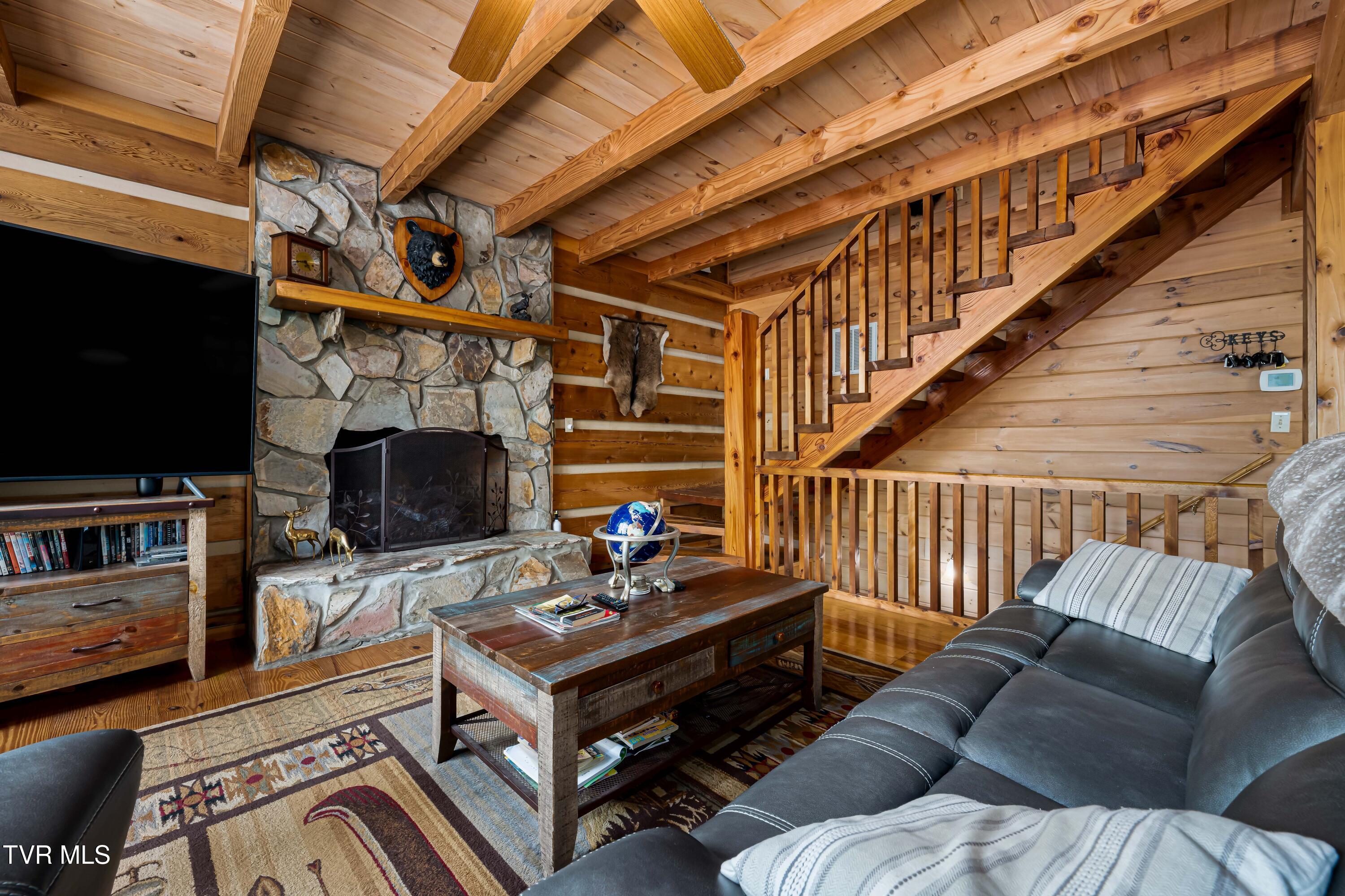 319 Ivy Wood Lane, Mountain City, Tennessee image 46