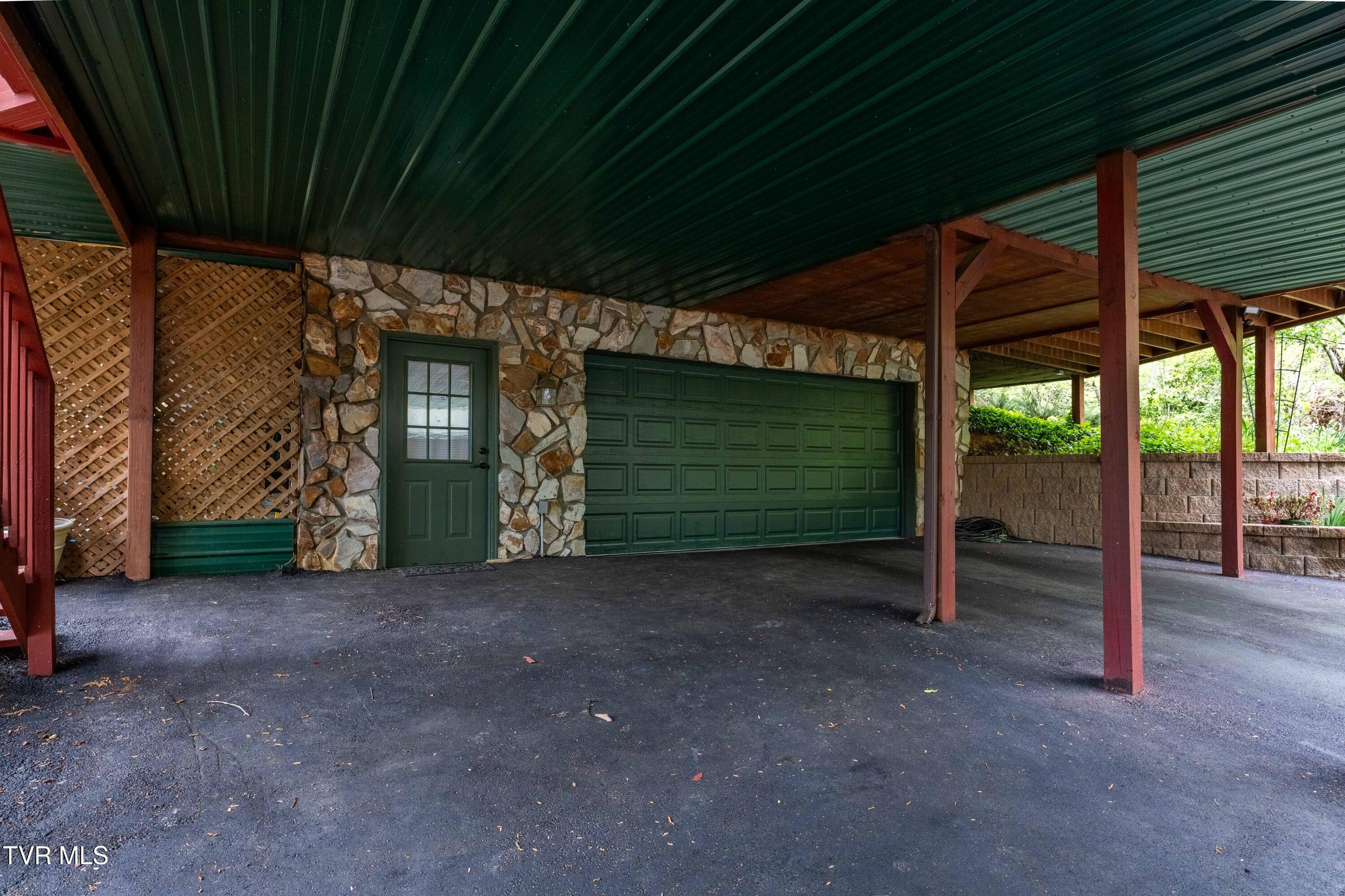 319 Ivy Wood Lane, Mountain City, Tennessee image 27