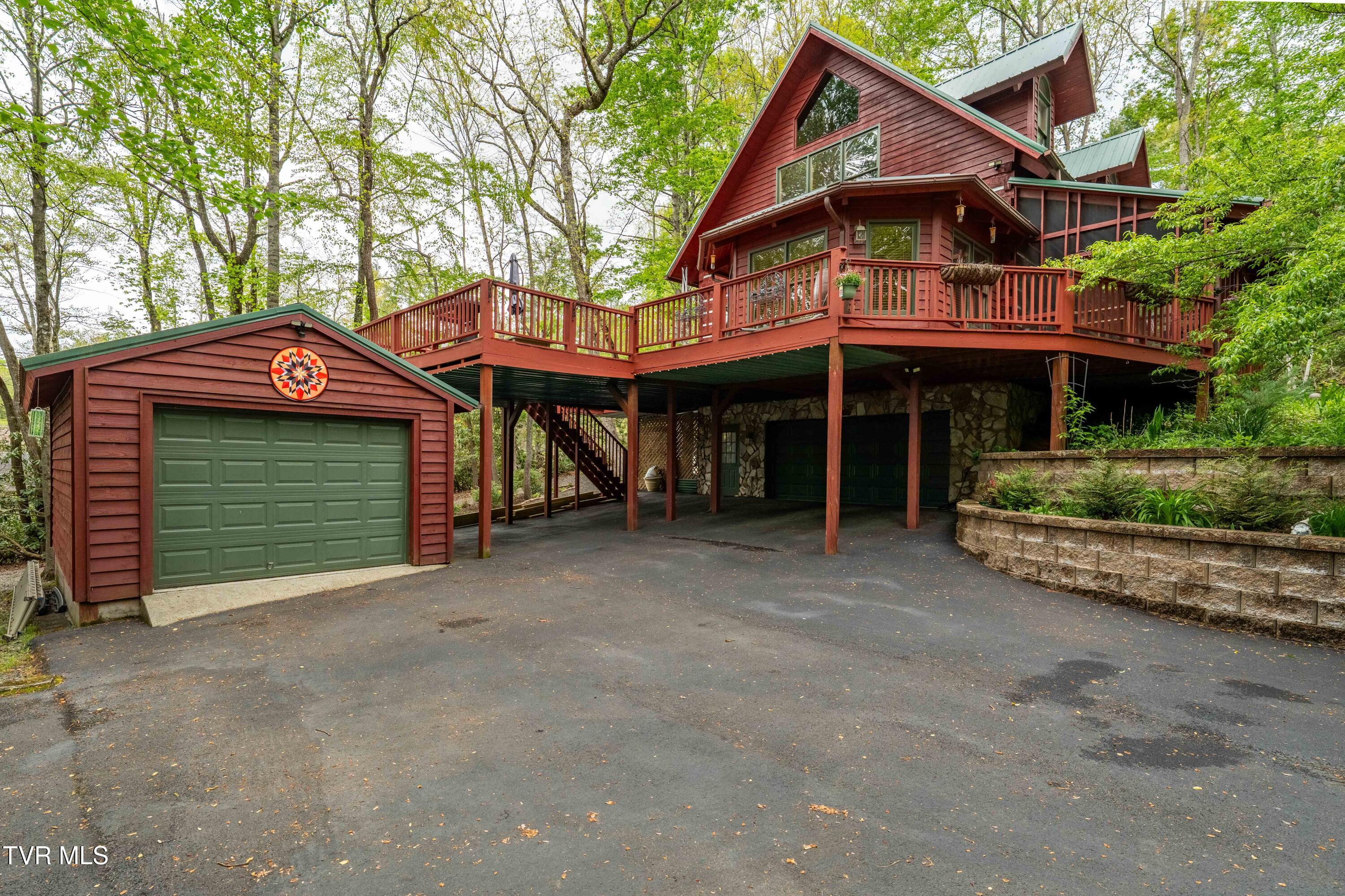 319 Ivy Wood Lane, Mountain City, Tennessee image 24