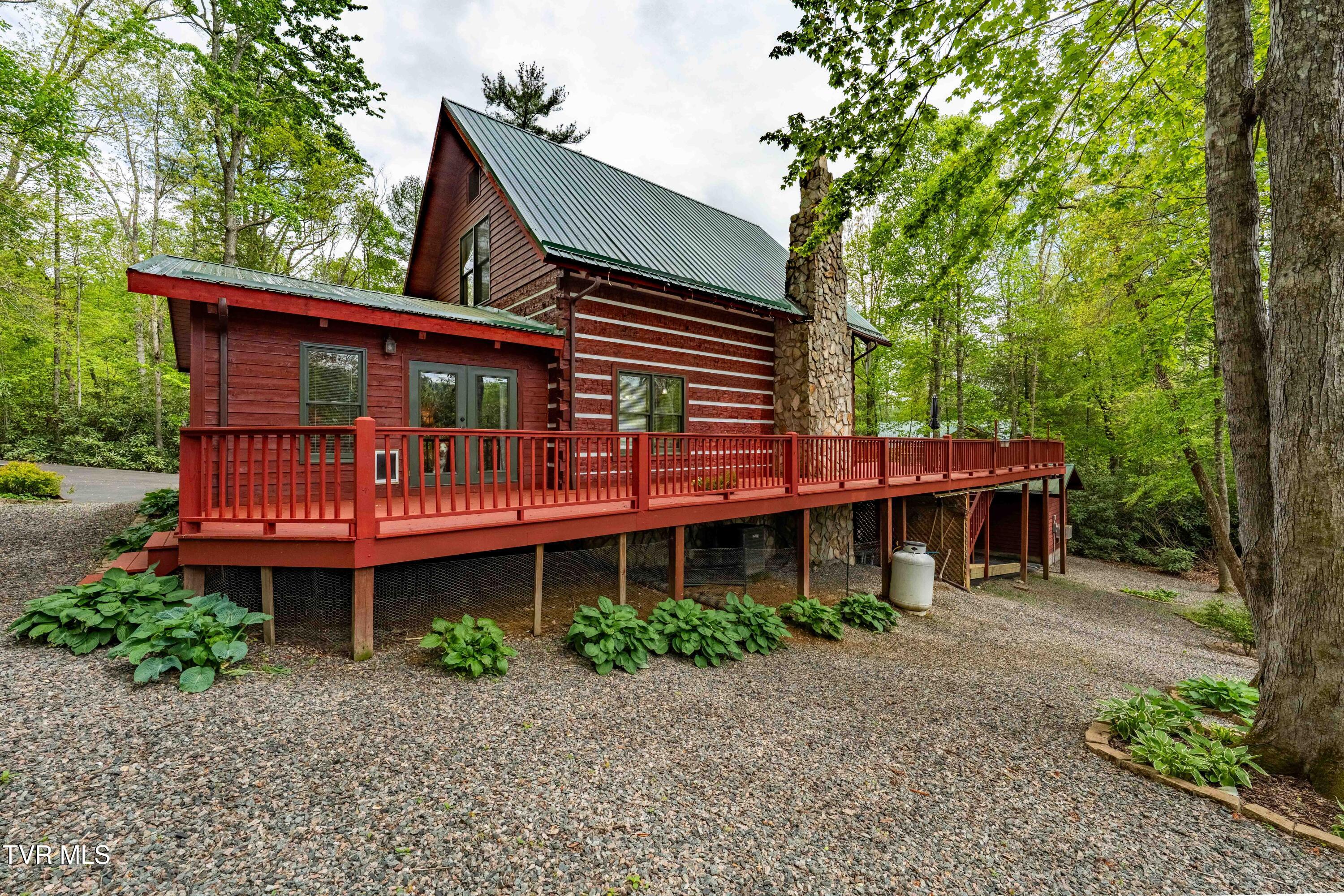 319 Ivy Wood Lane, Mountain City, Tennessee image 29