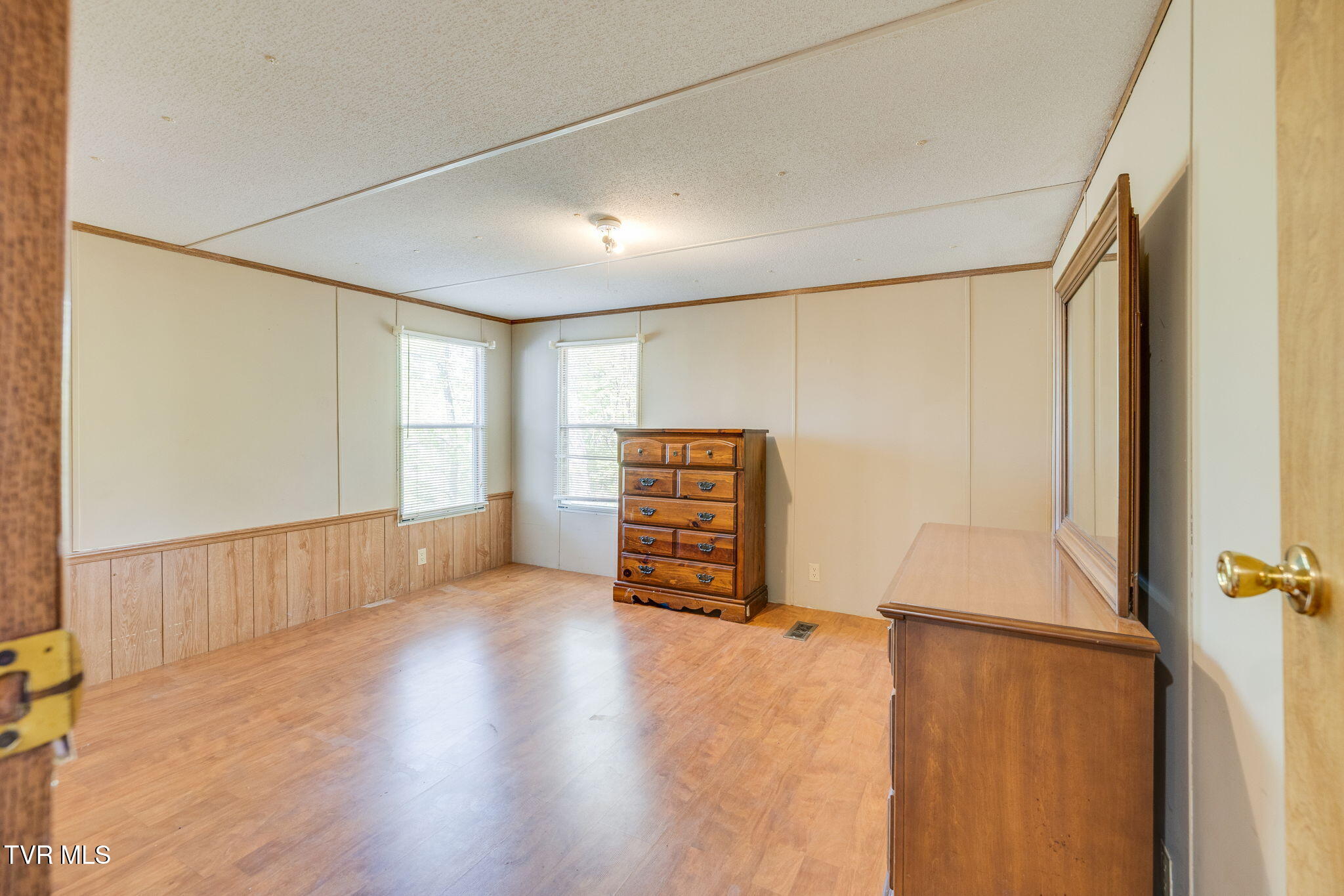 1312 Perrien Lane, Dandridge, Tennessee image 14