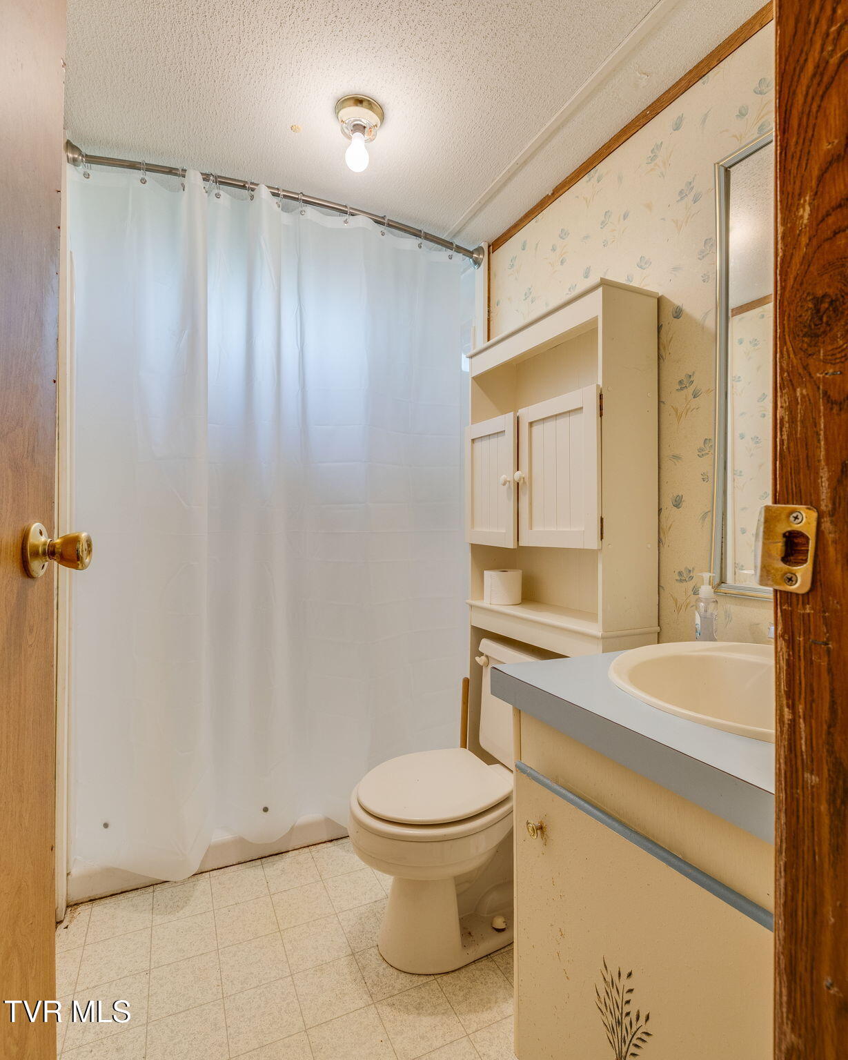 1312 Perrien Lane, Dandridge, Tennessee image 13