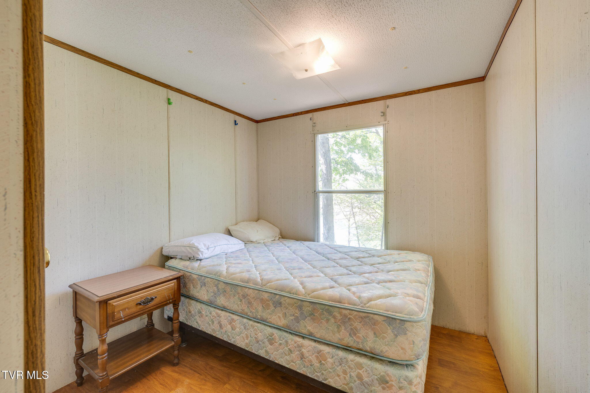 1312 Perrien Lane, Dandridge, Tennessee image 12
